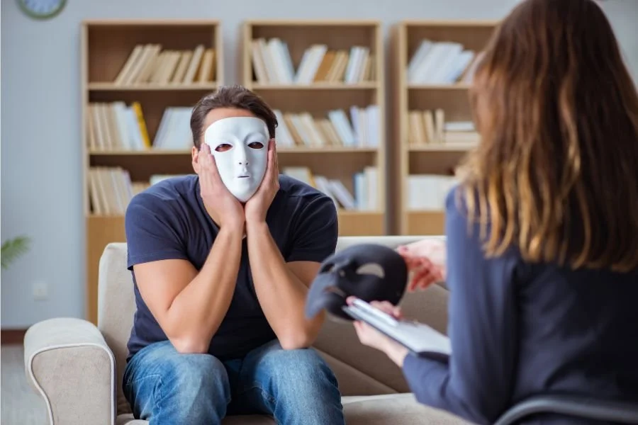 The Too-Friendly Syndrome: The Covert Narcissist’s Greatest Disguise