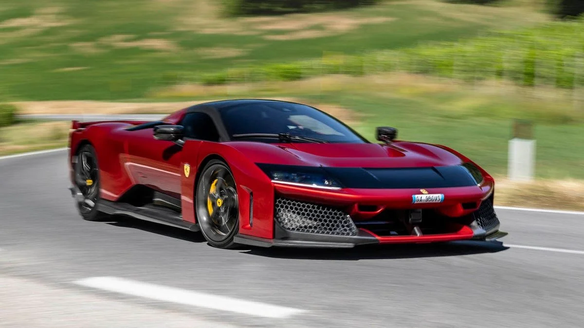 Cartorque vol 21 - ‘the old vs the new’
