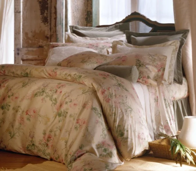 AnnaVillar-bed1.jpg
