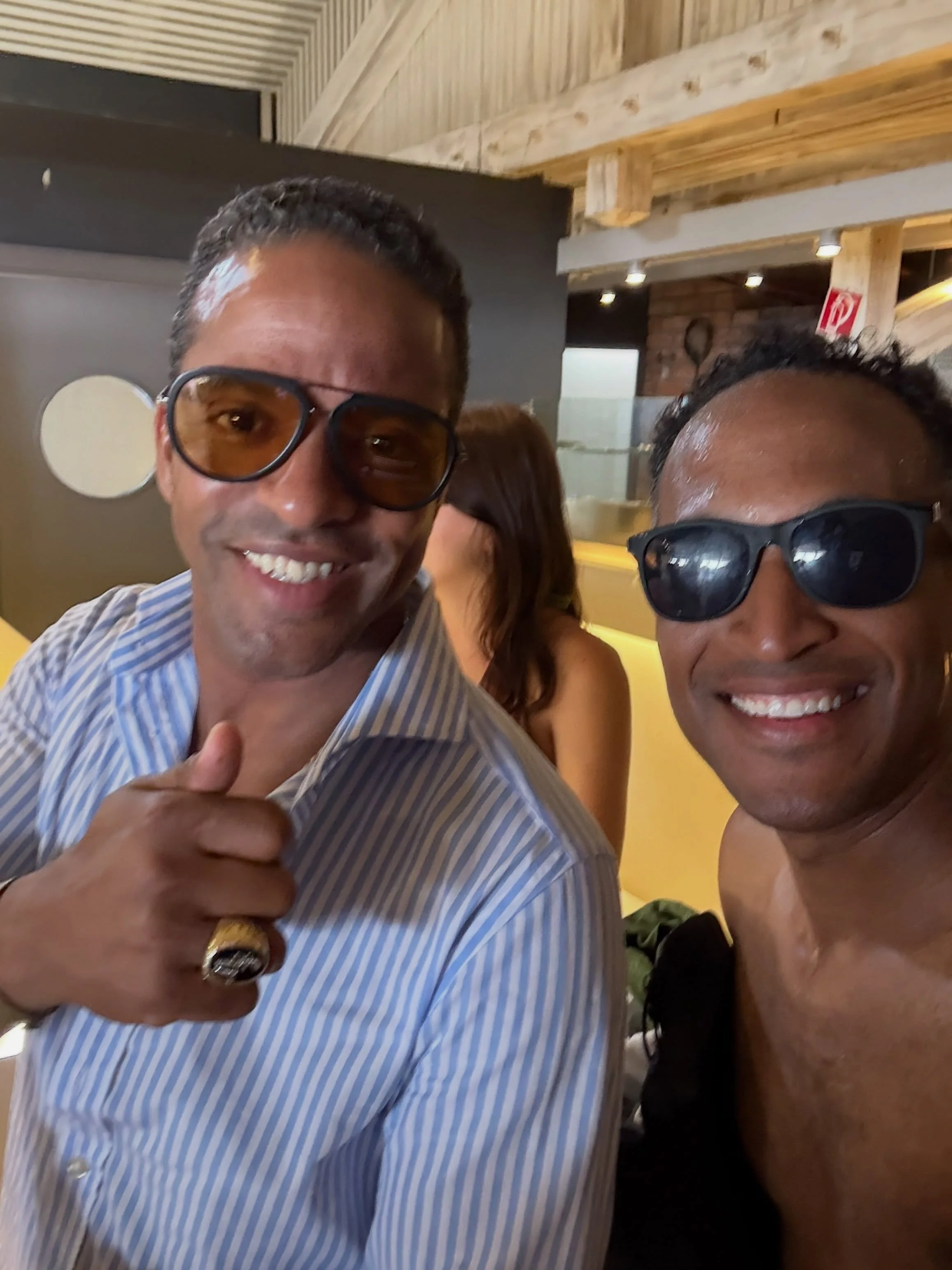 I can&rsquo;t tell you all what it meant to meet &amp; dance with @maykel_fonts 

He is the man the myth and the legend embodying all that is the Cuban style of salsa 💃🏽 🕺🏾 

One day, we&rsquo;ll dance side by side on stage and until then I will 