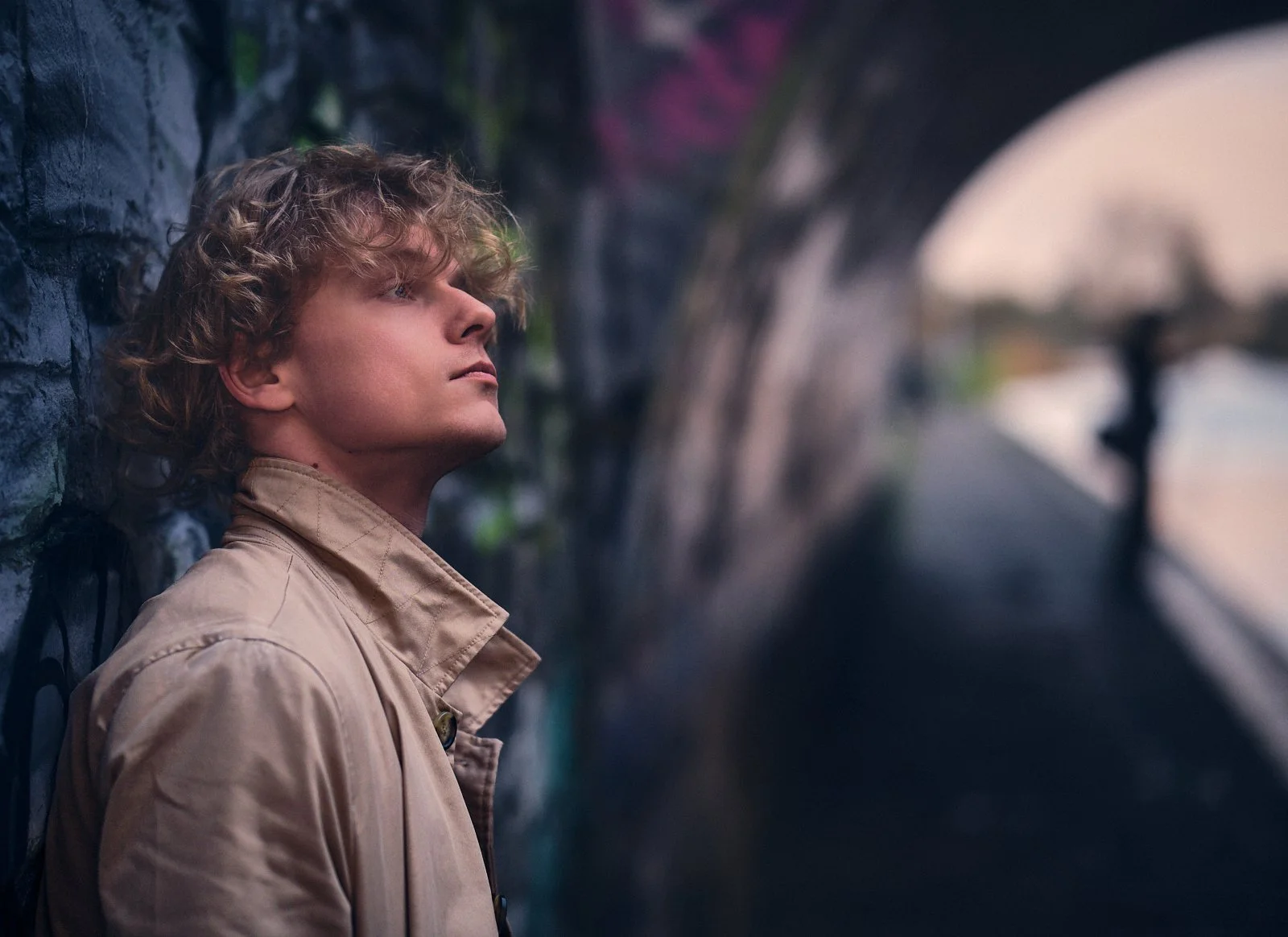 colour headshoot of young man.jpg