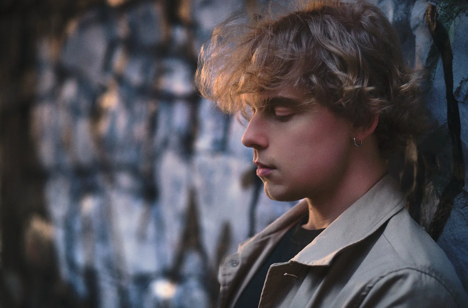 headshoot of young man.jpg