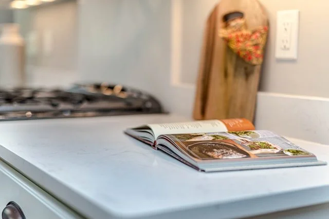 Kitchen Design in Port Credit: How to Create a Modern Kitchen That Still Feels Warm