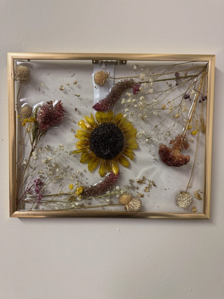 8x10 Gold-framed Wallflower