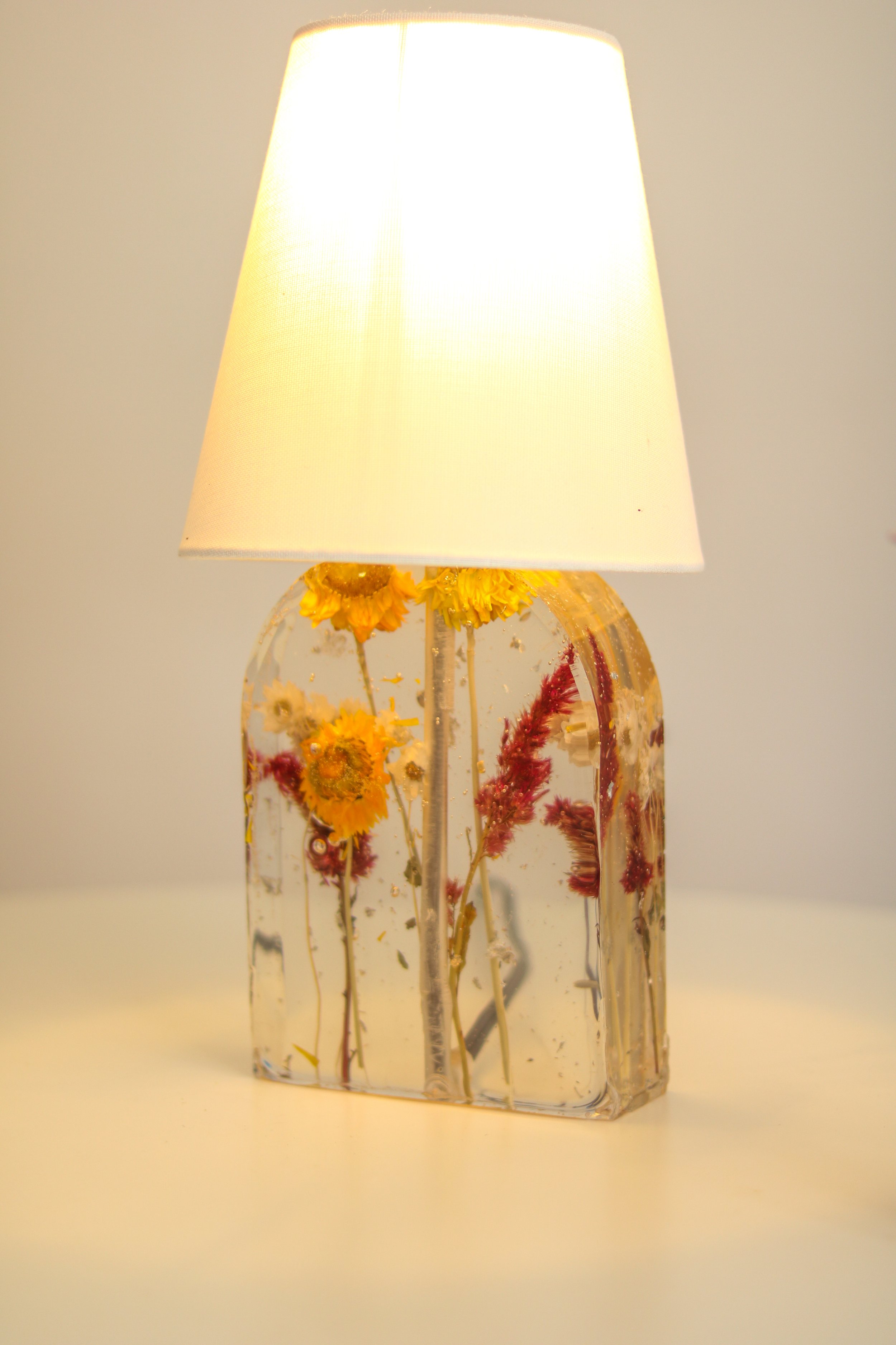 Floral Keepsake Lamp