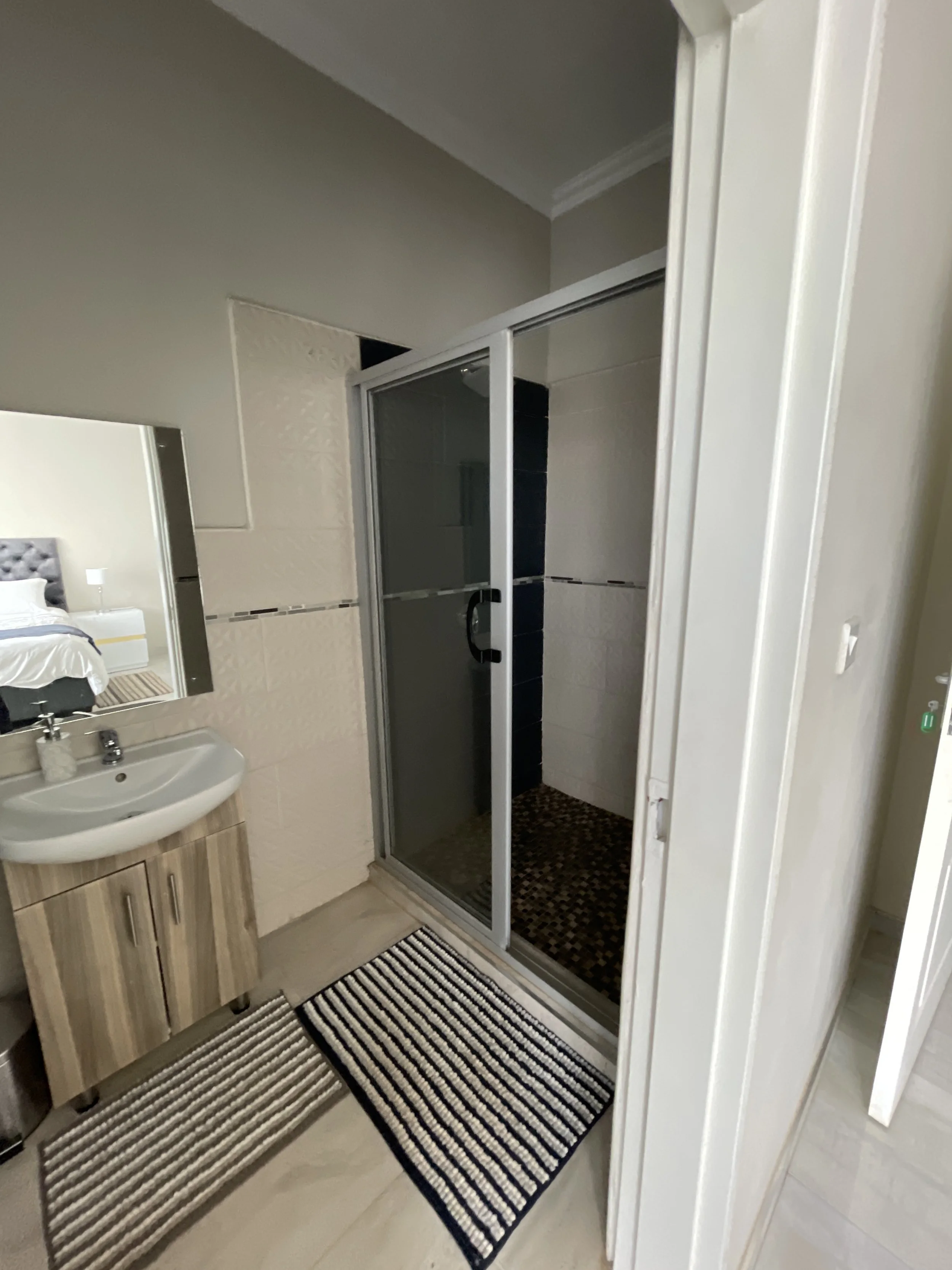 BEDROOM 2 WITH ENSUITE BATHROOM