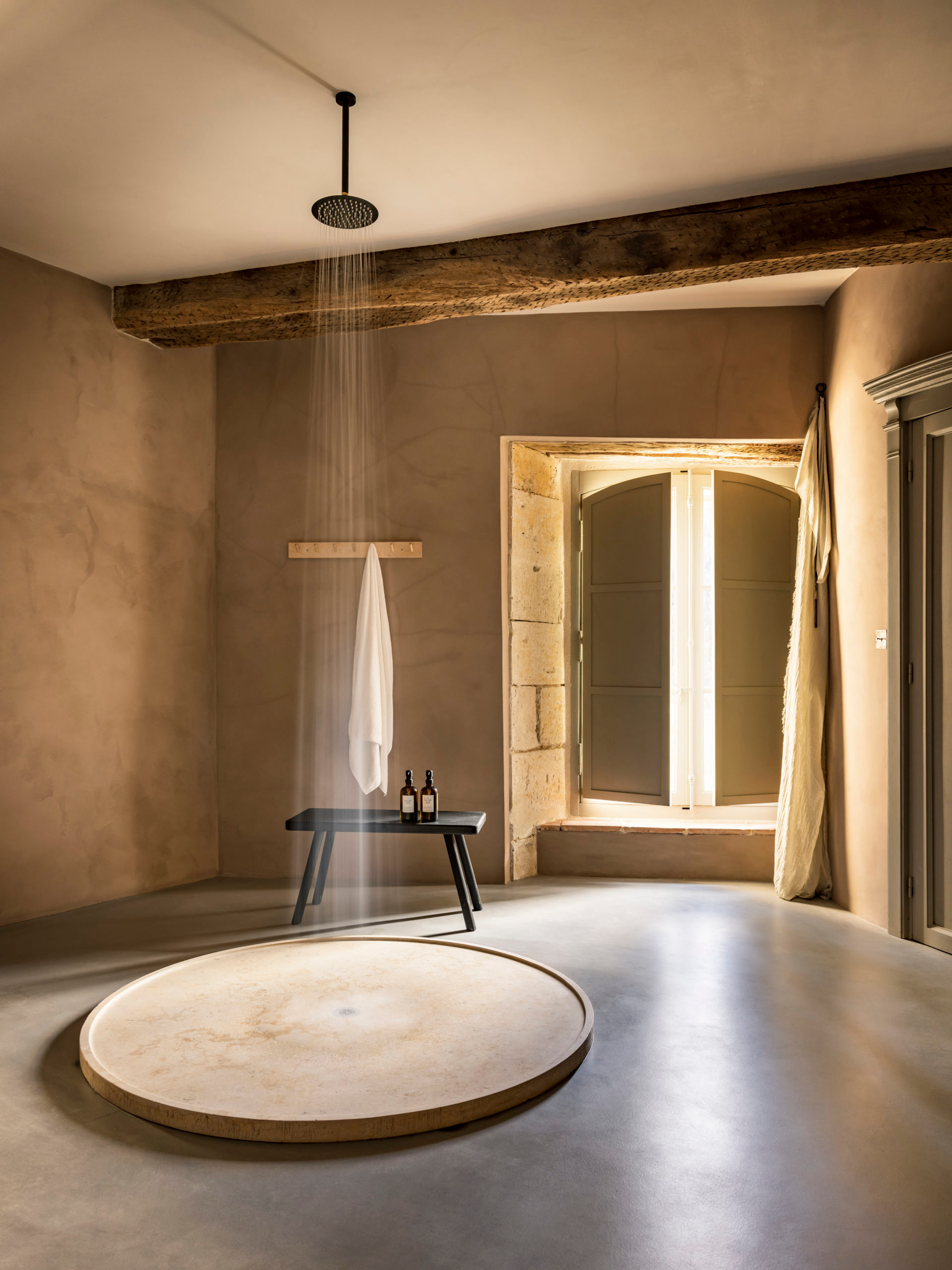 Suite Racine Bathroom .png