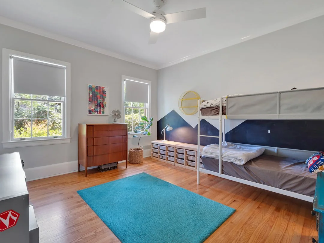 APH professional home staging for a cute and playful kids bedroom