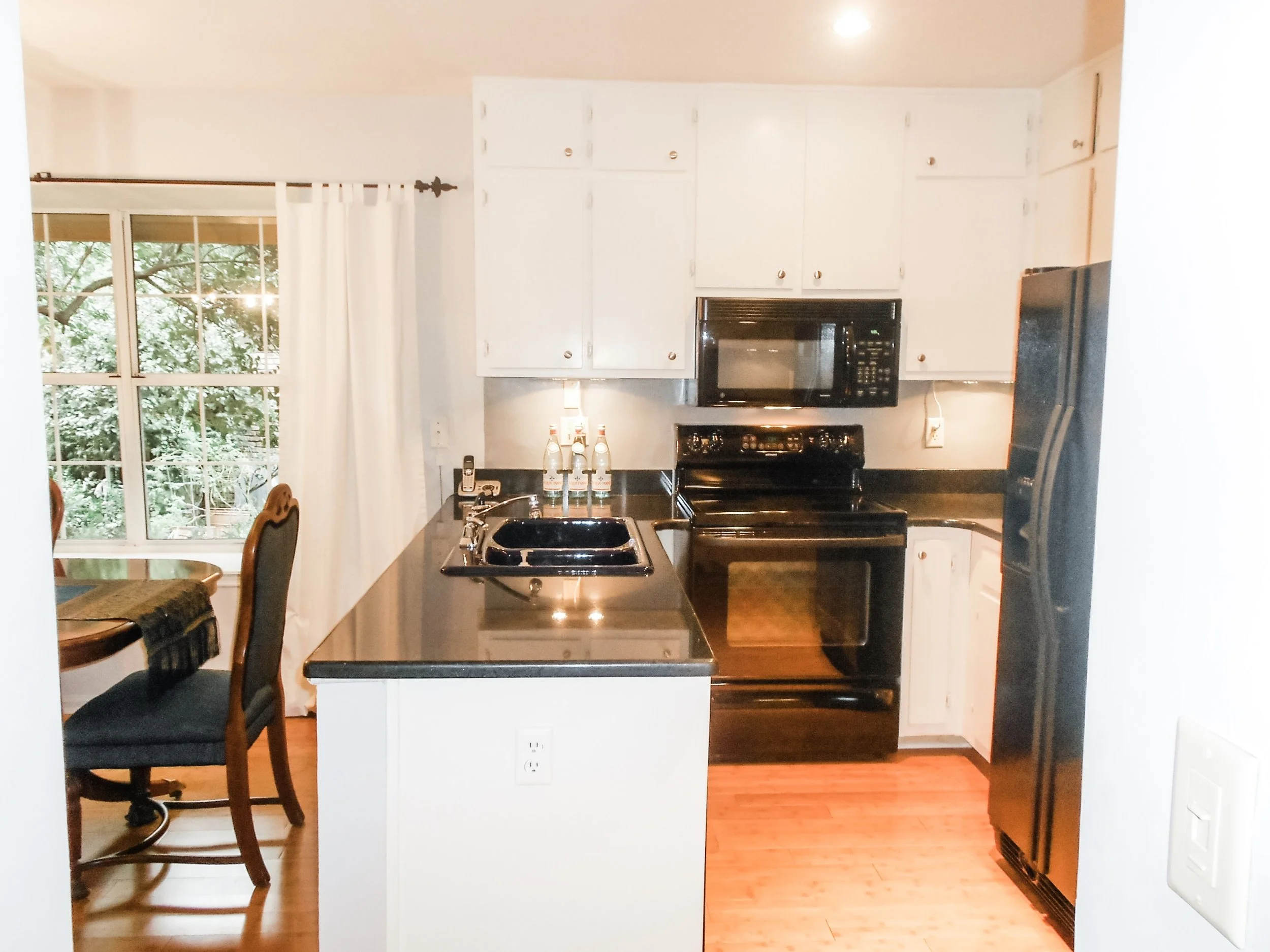 Home Staging Tour | Spacious NE Townhouse