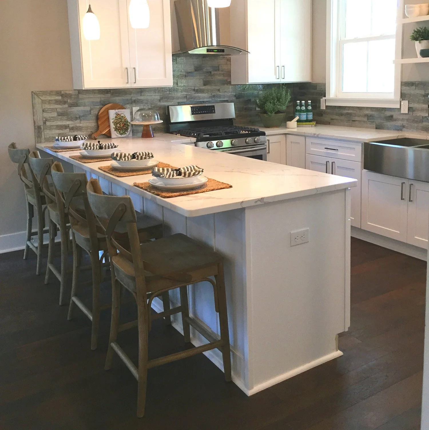 pinedove+farm+kitchen.jpg
