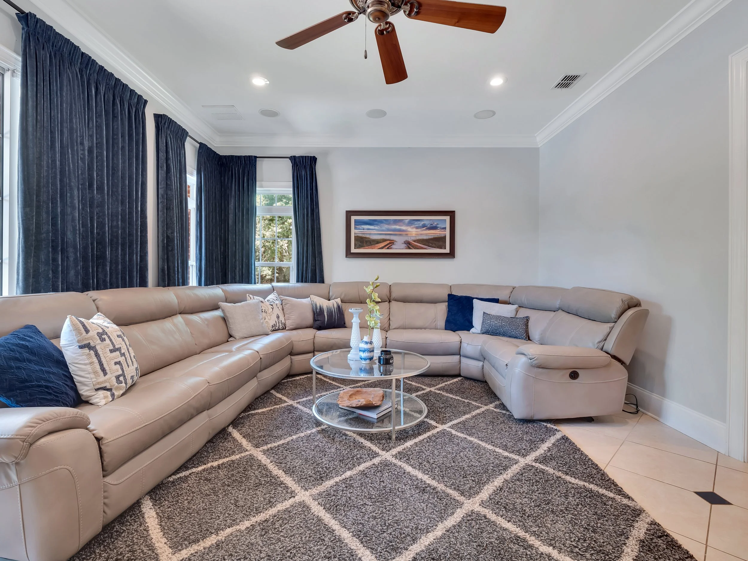 professional home staging for a bright and welcoming main living room