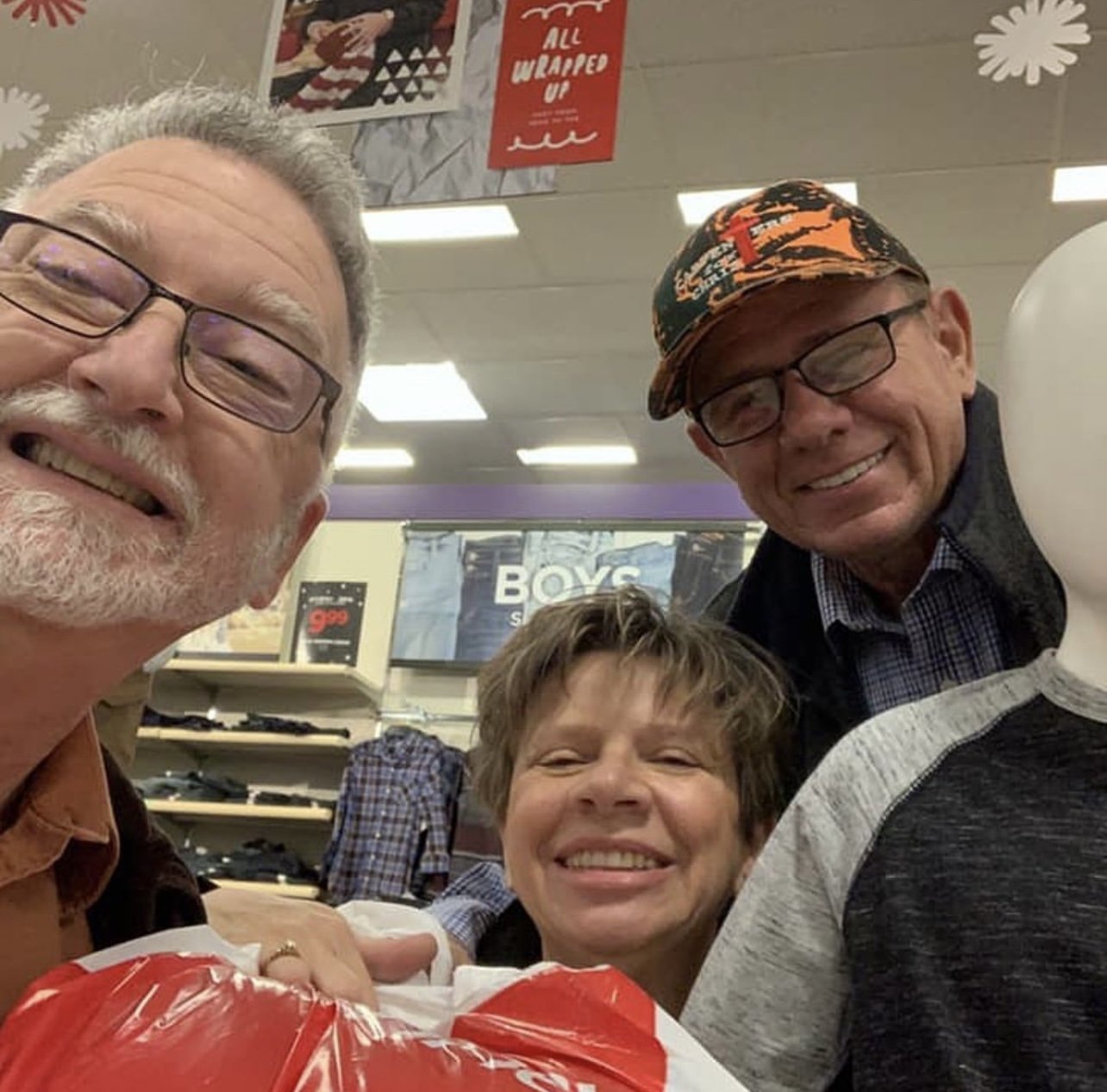 Christmas shopper volunteer
