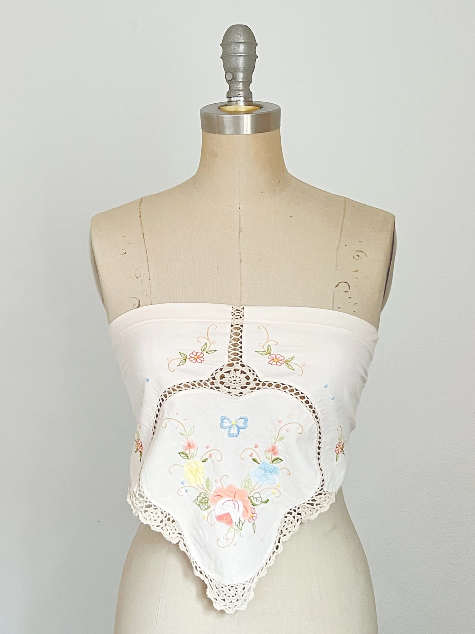 The Sunday Table Tube in Blush Floral