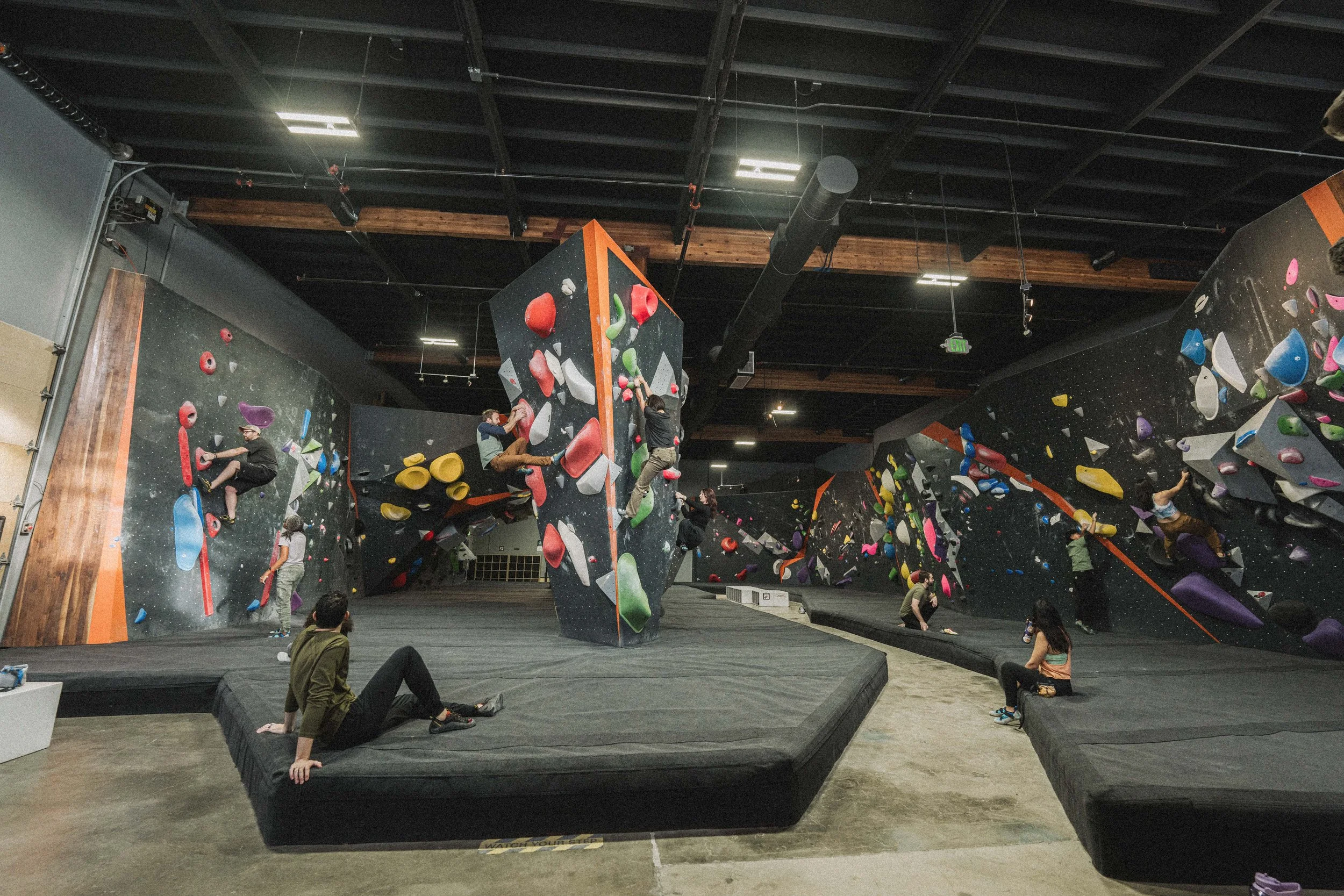 Opening Skyhook Bouldering: Lessons Learned from Our Journey. Part 1