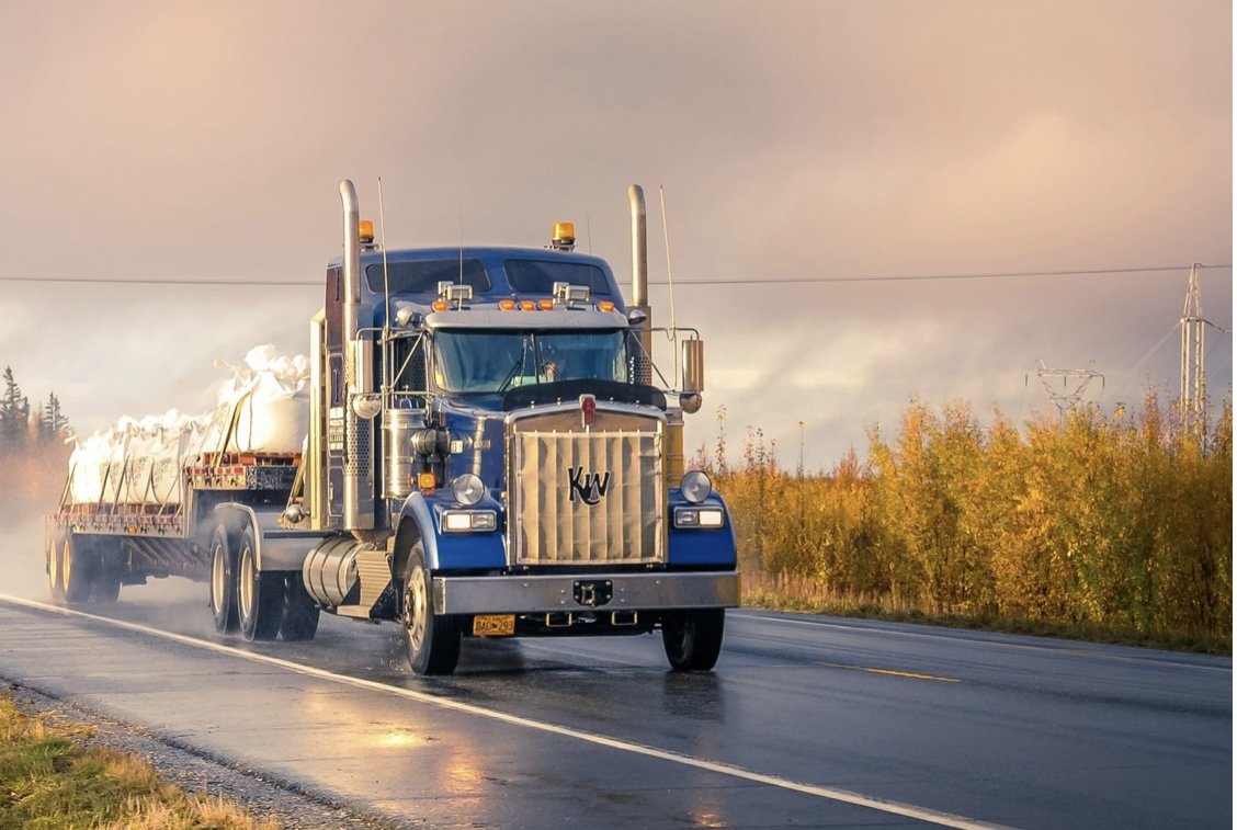 Inglés en Ruta Pro – 6 horas (para Camioneros)
