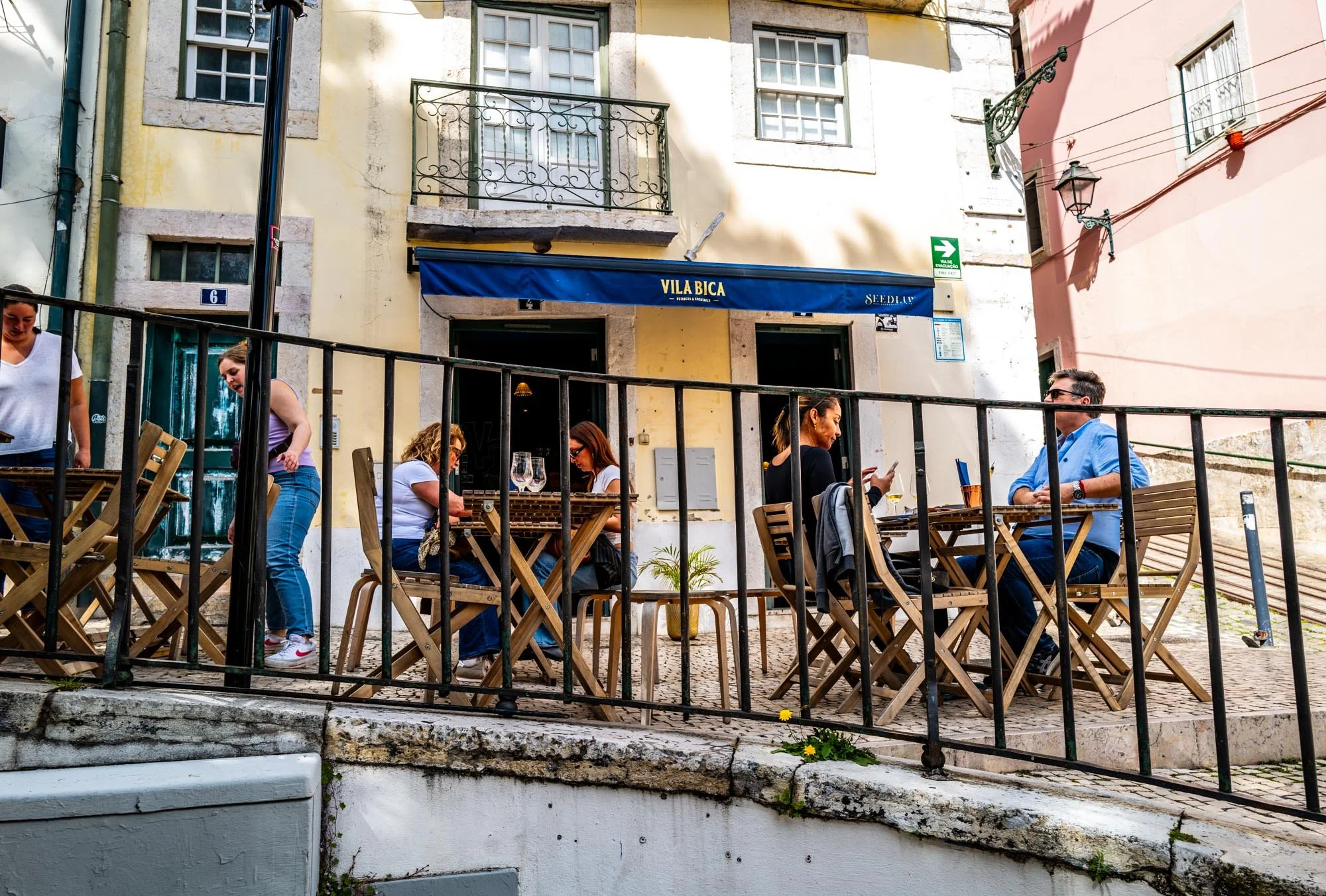 Lisboa Str View 14+ Q2-1.jpg