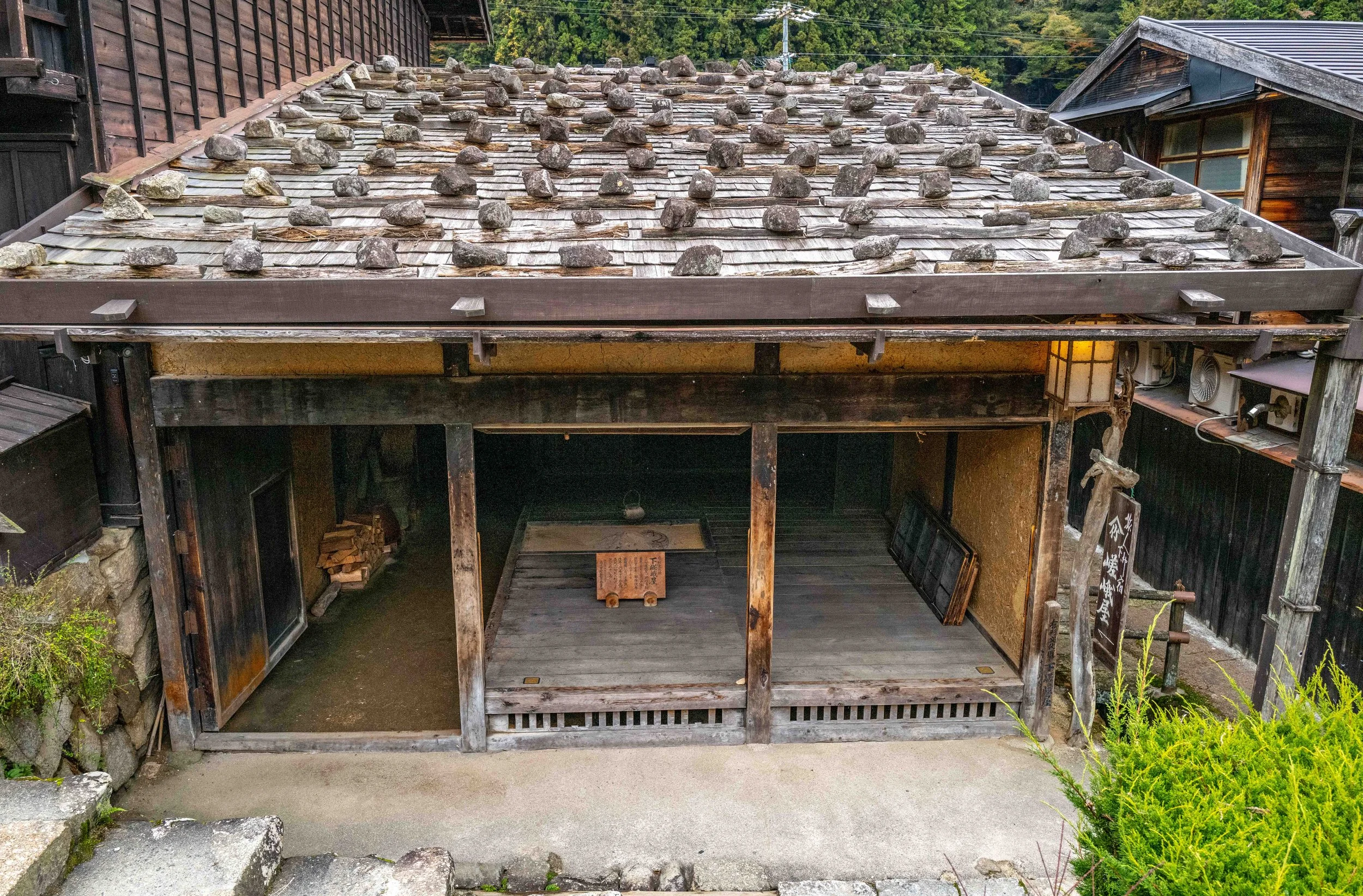 Village Mountain 61 Q2.jpg