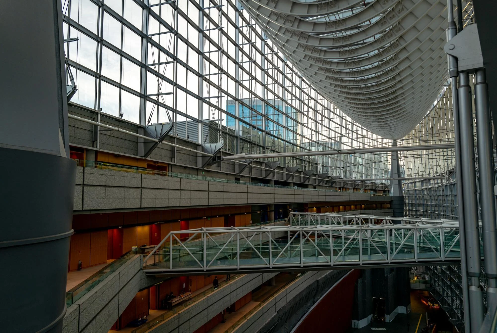Tokyo Exhib Ctr 12 Q2-1.jpg