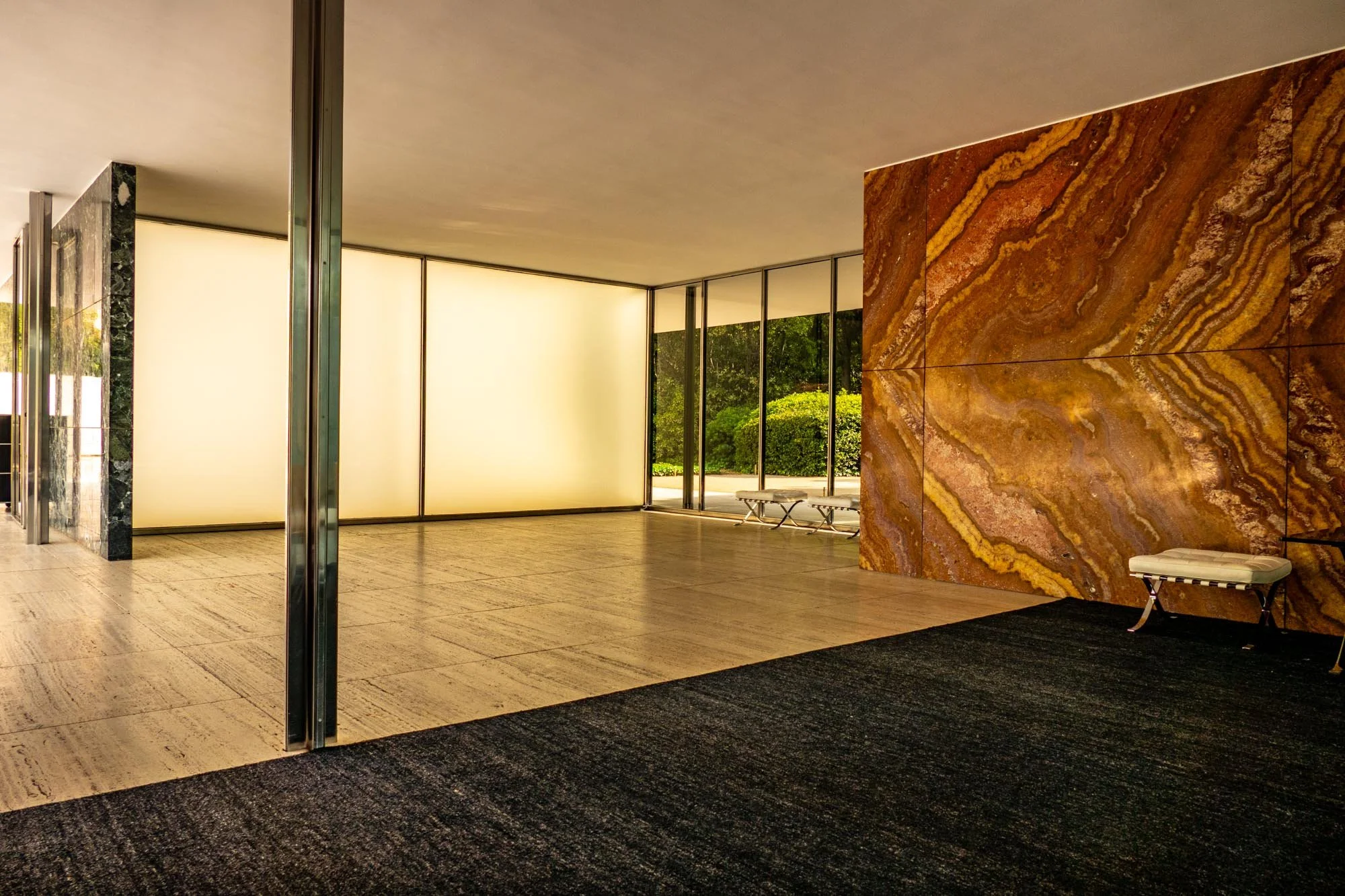 Barcelona Mies V 5 VL5-1.jpg