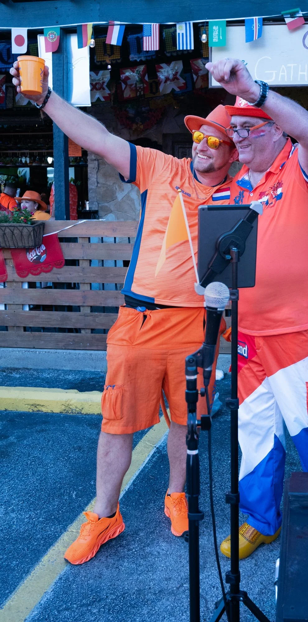 Henks WC 44 Q2-1.jpg