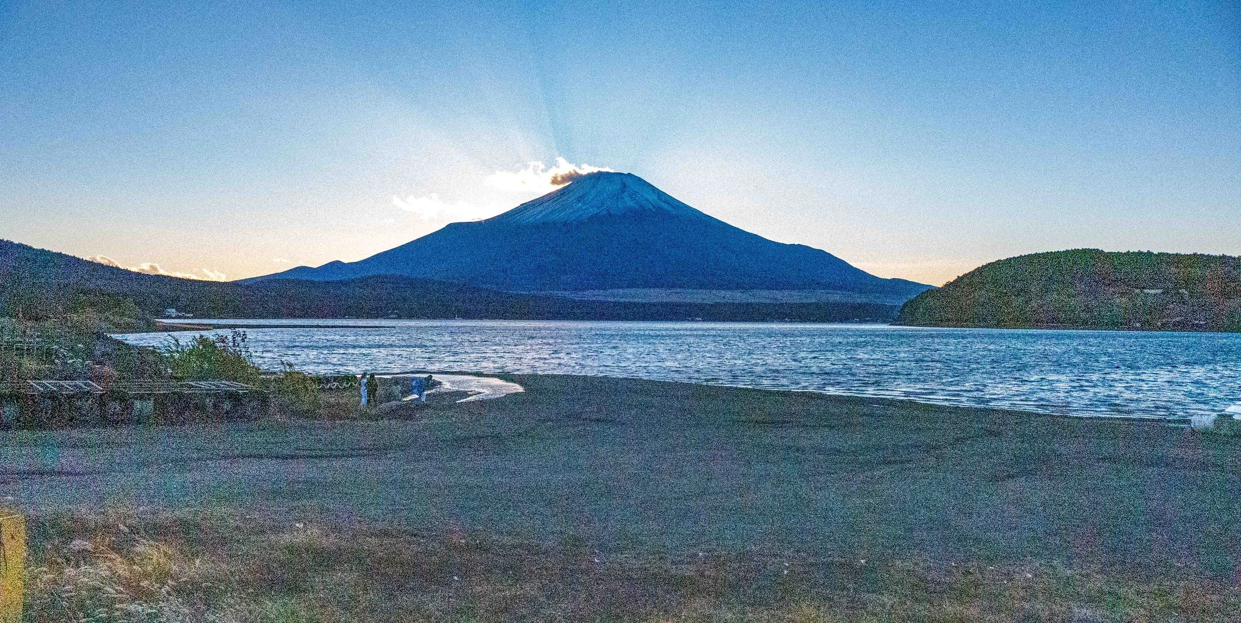 Mount Fuji  5 V-Lux 5.jpg