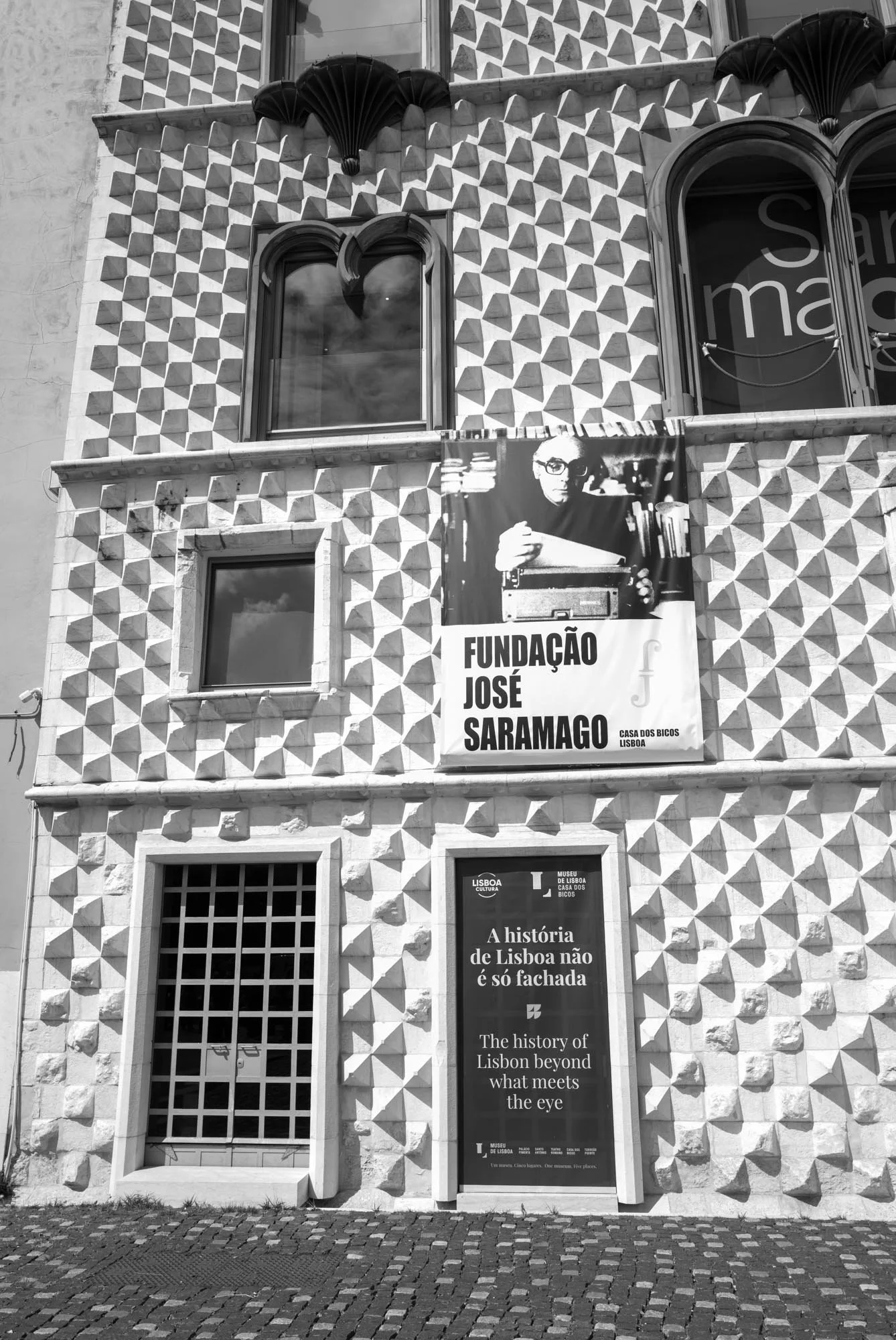 Lisboa Str View 11+ Q2M-1.jpg