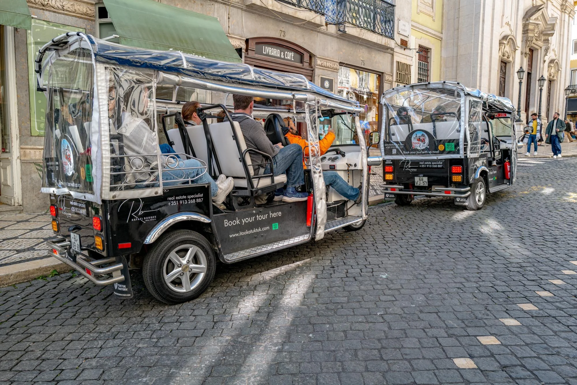 Lisboa Str View tuk tuk 74 Q2-1.jpg