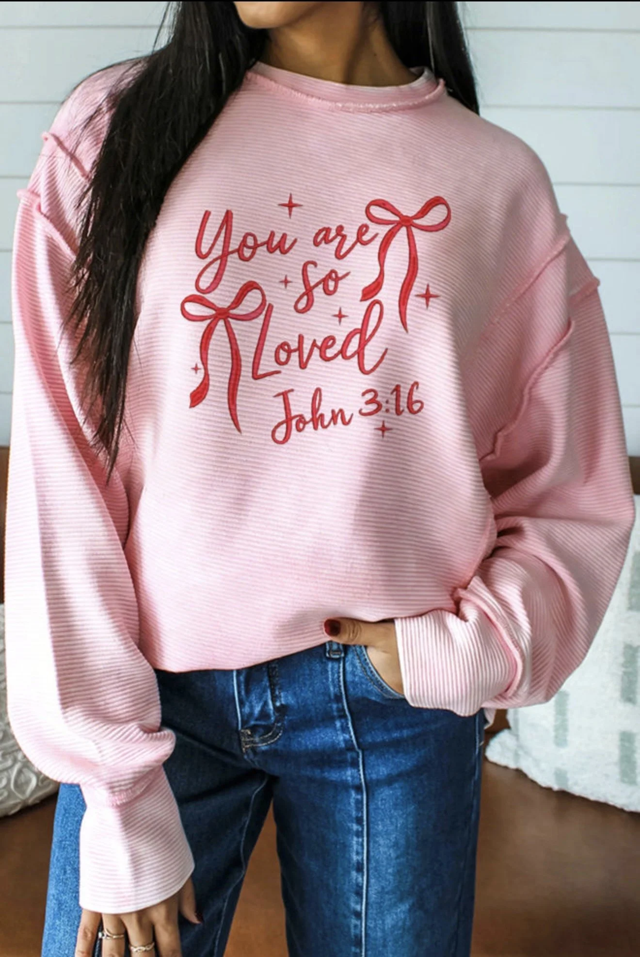LC25136671-P10  John 3:16 Sweatshirt