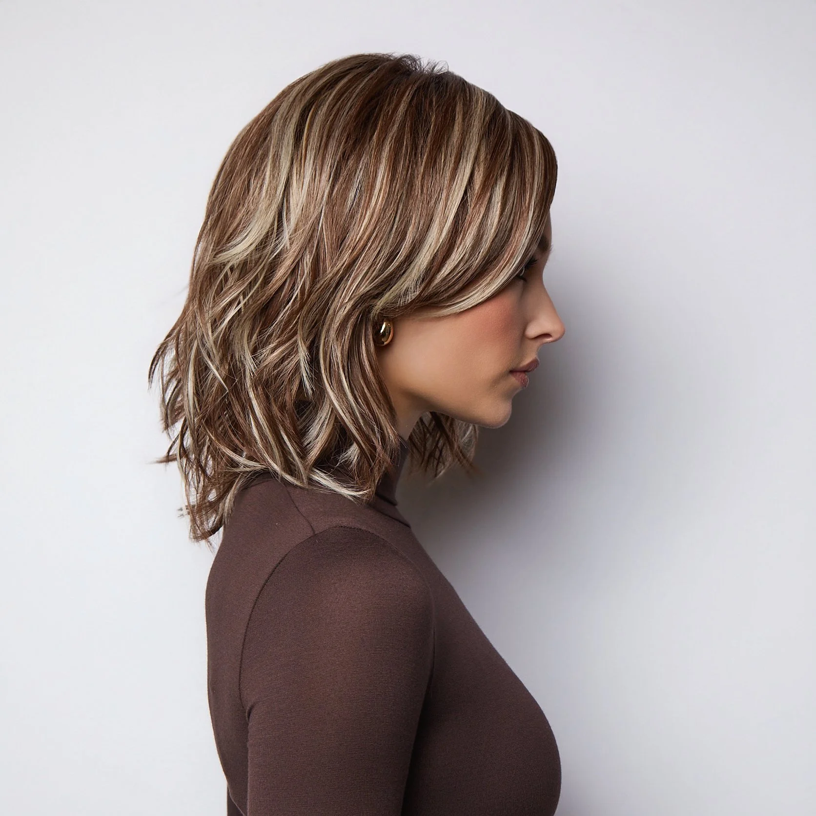 Loryn-Snowy Umber-R-Side 4.jpg