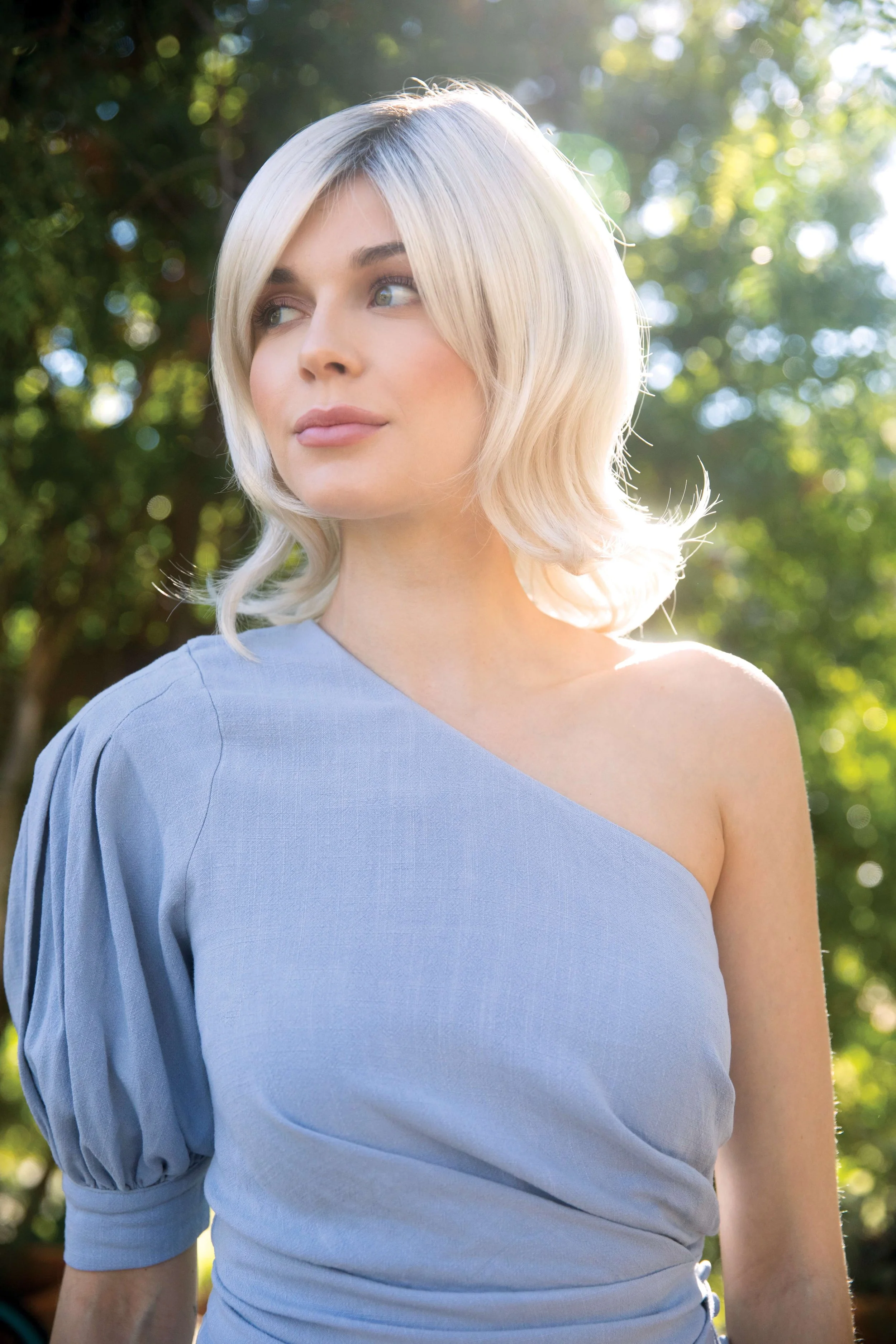 Levy + Color Shown Seashell Blond-R + Double Monofilament