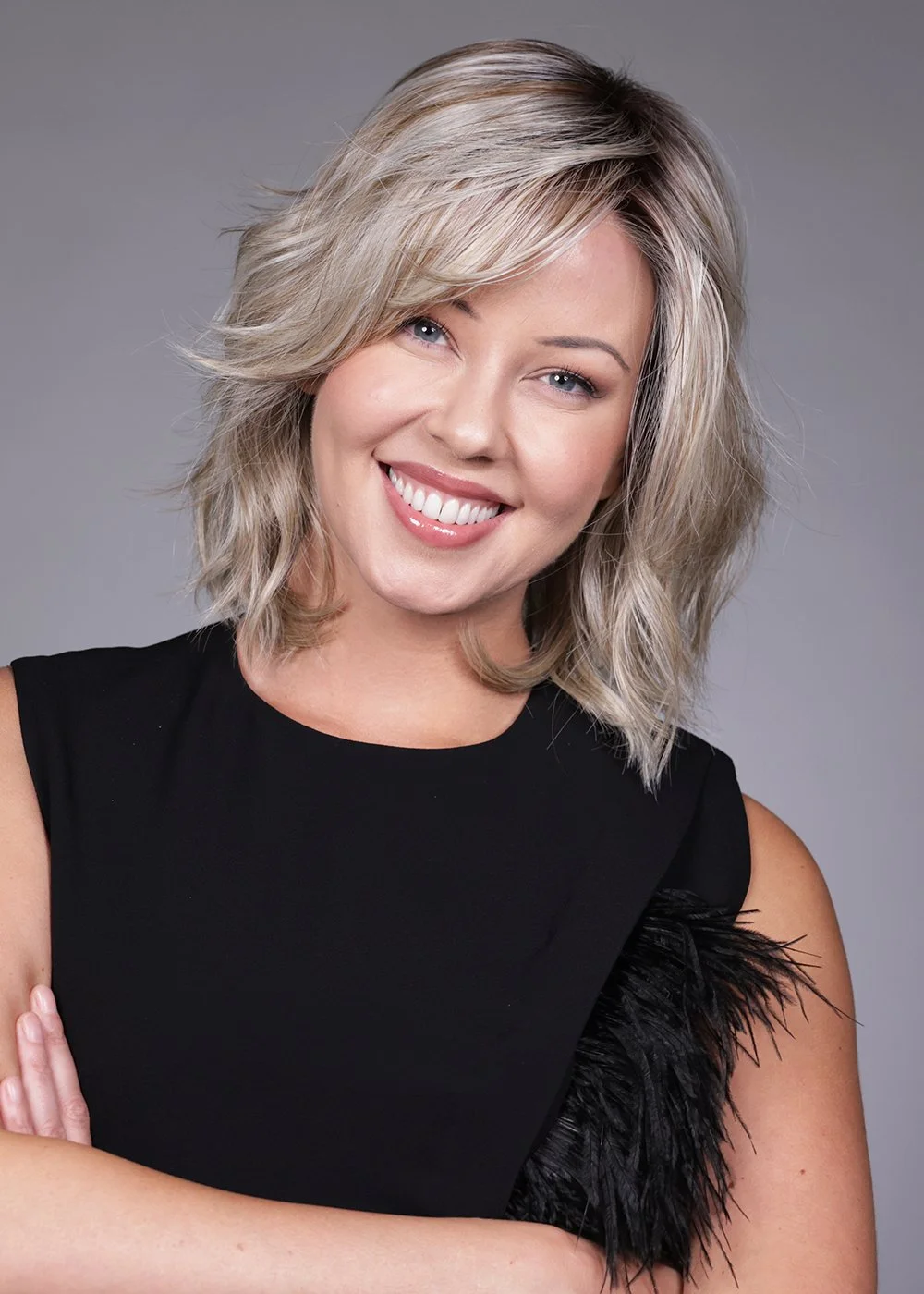 Donna | Color Shown Butterbeer-R + Hand-Tied Lace Front + Velcro Adjuster + Fits an Average + Heat-Friendly + Ear to Ear Full Mono with a Left Part