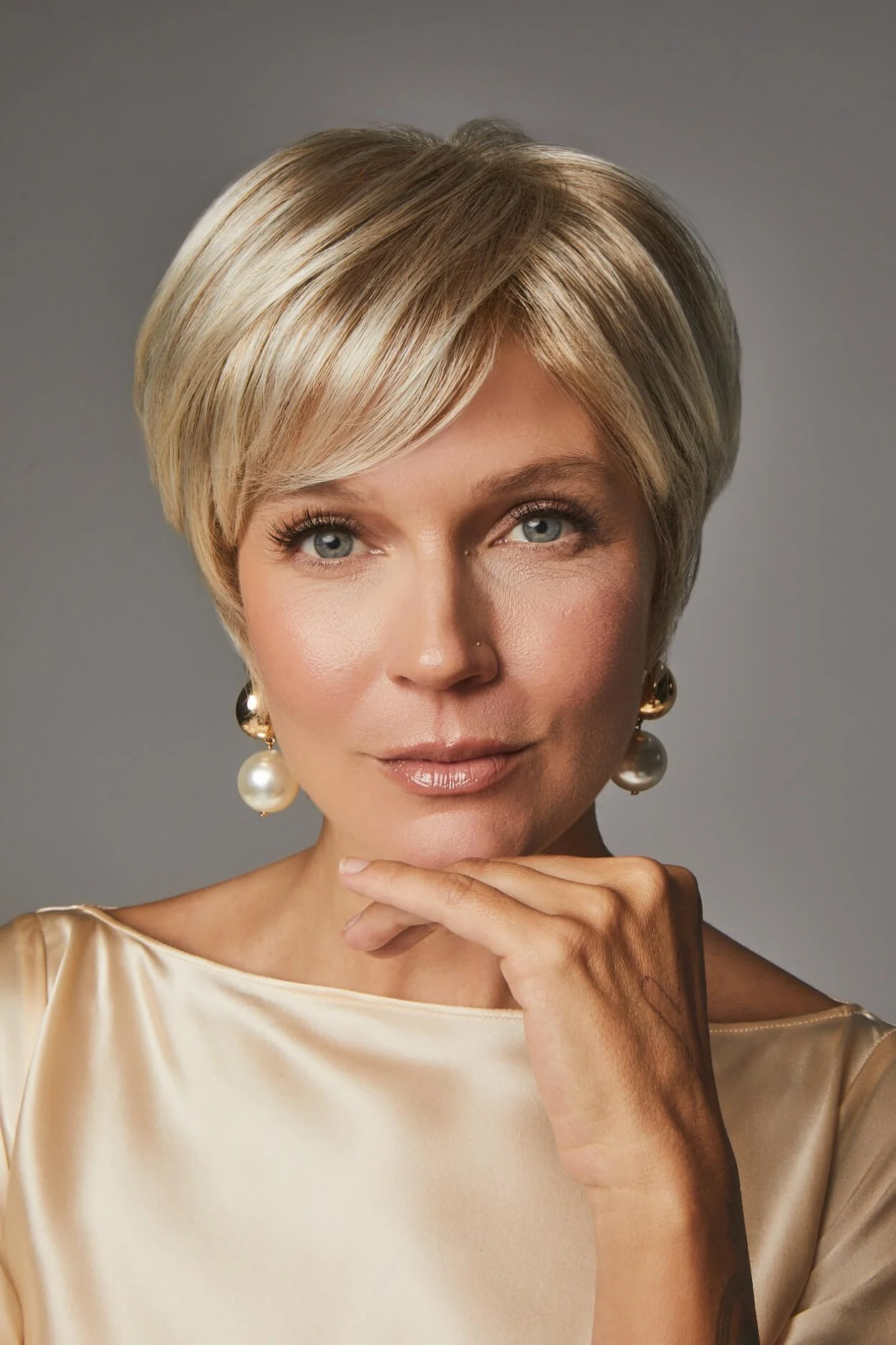 Megan + Color Shown Caramel Cream + Machine Made