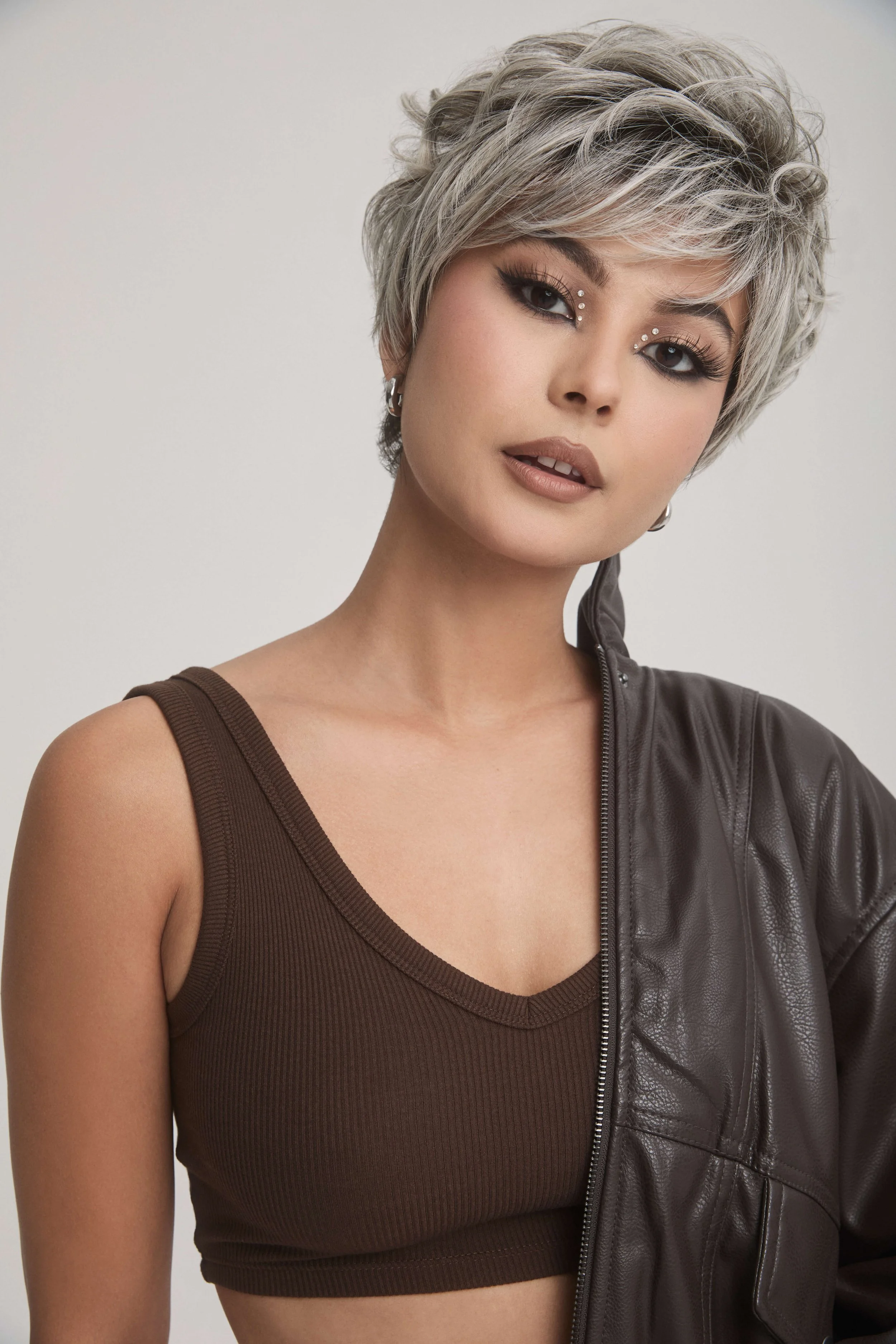 Luca + Color Shown Silver Oyster + Machine Made