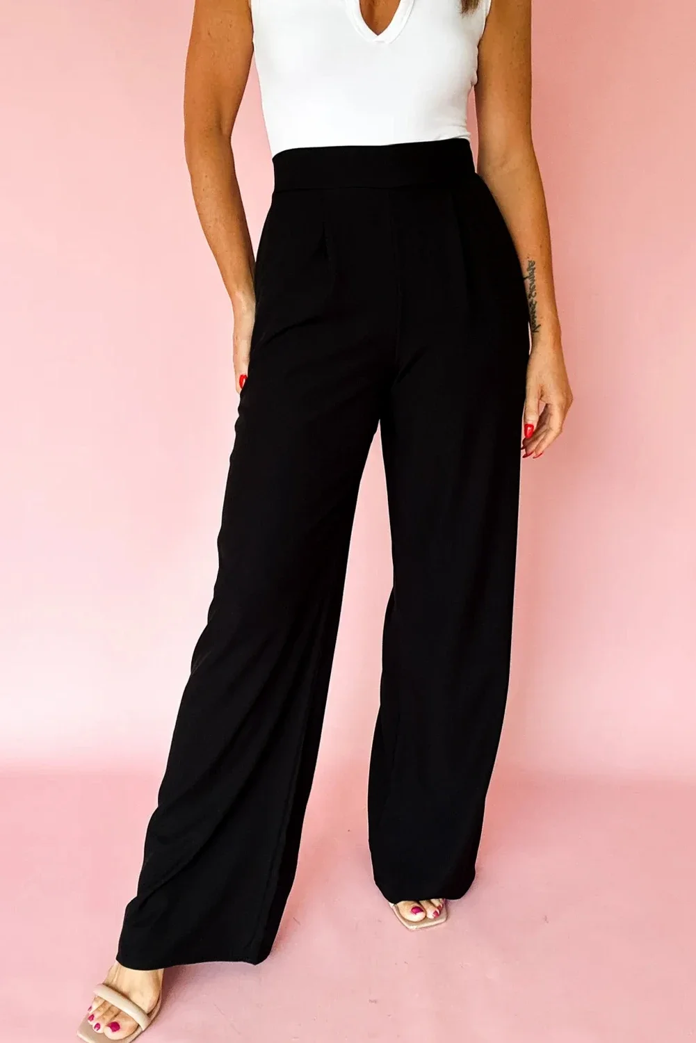 Wild Hem | Pleated Detail Pull On High Elastic Waist Loose Straight Pants