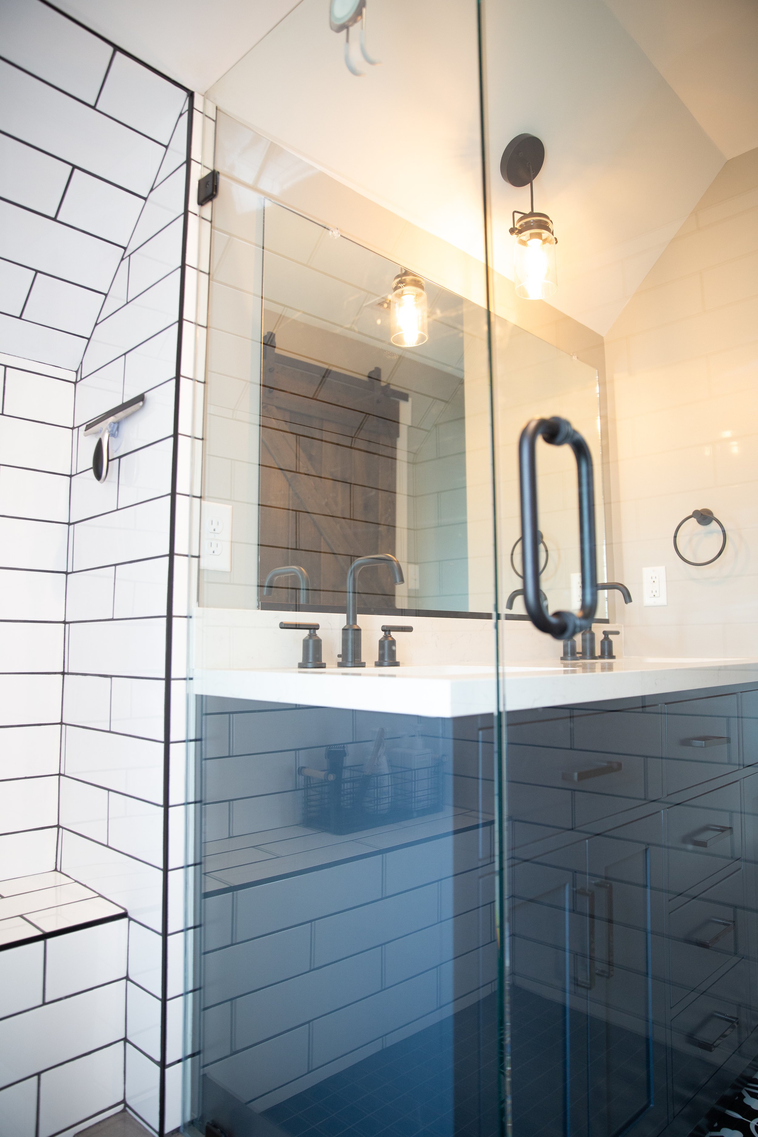 What to Ask Before Hiring a Renovation Company in Midlothian, VA