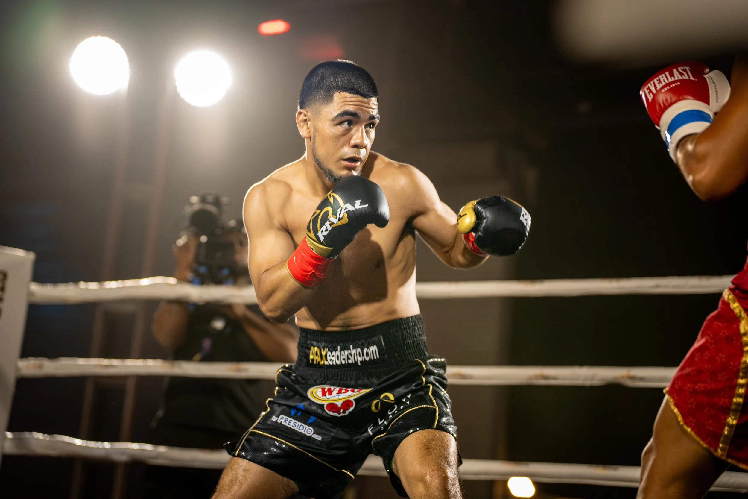 Eddie Vasquez fighting at OCC Roadhouse in Clearwater, FL - Underhill Photoworks