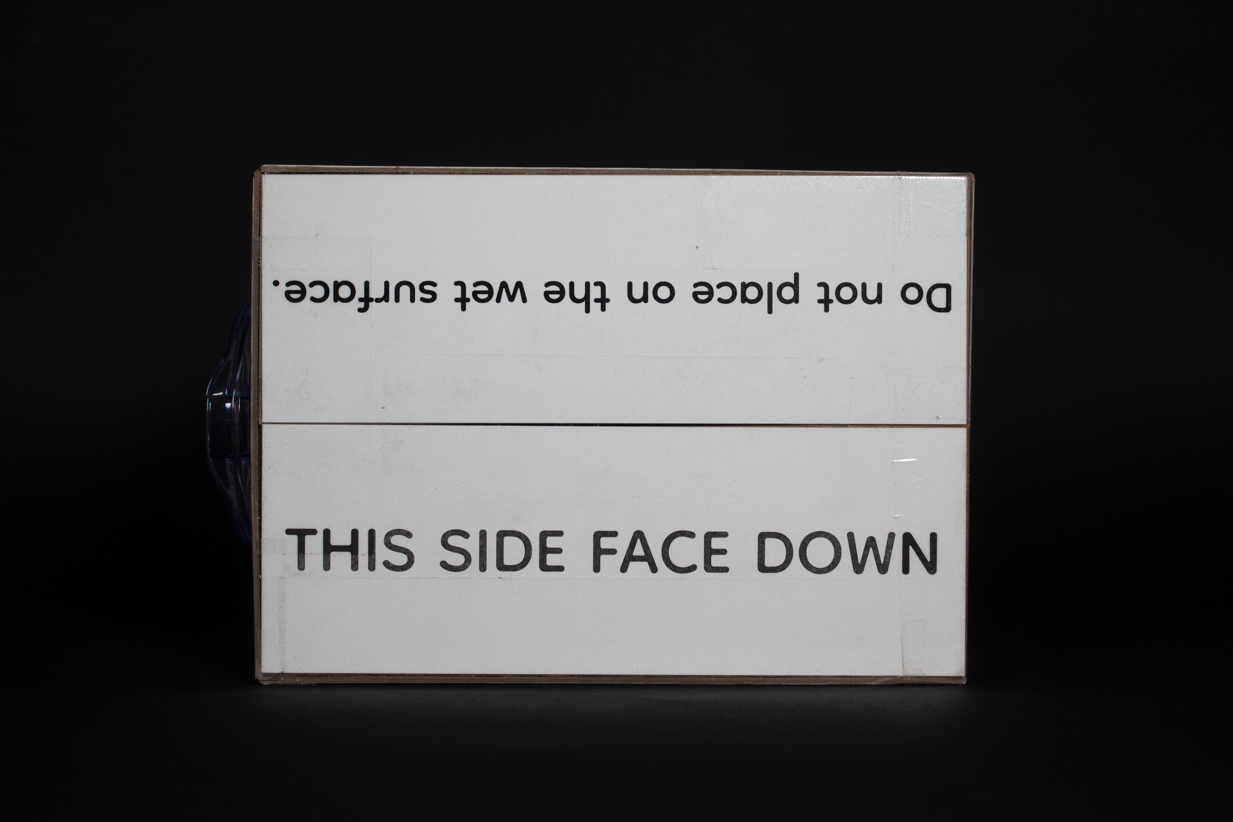 BeeCool box bottom side.png