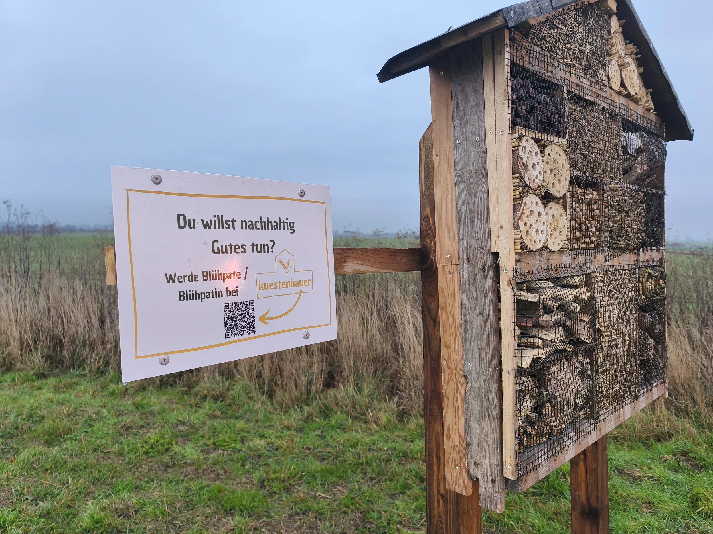 2025 - November: Unser Insektenhotel