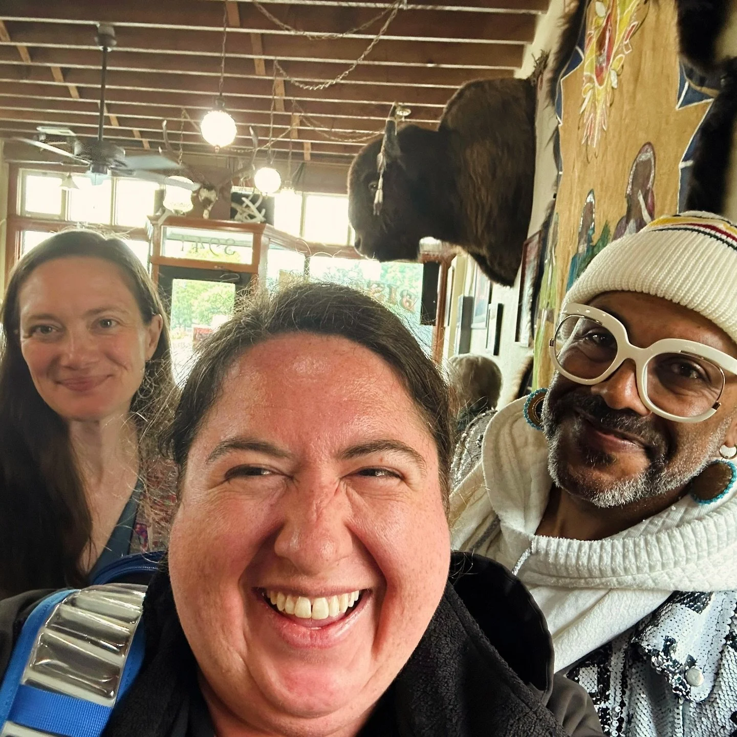 Equity professionals meet up? More like equity professionals met up! 

come join us for some camaraderie, solidarity, and strategizing next month when we do it again  Friday, June 26