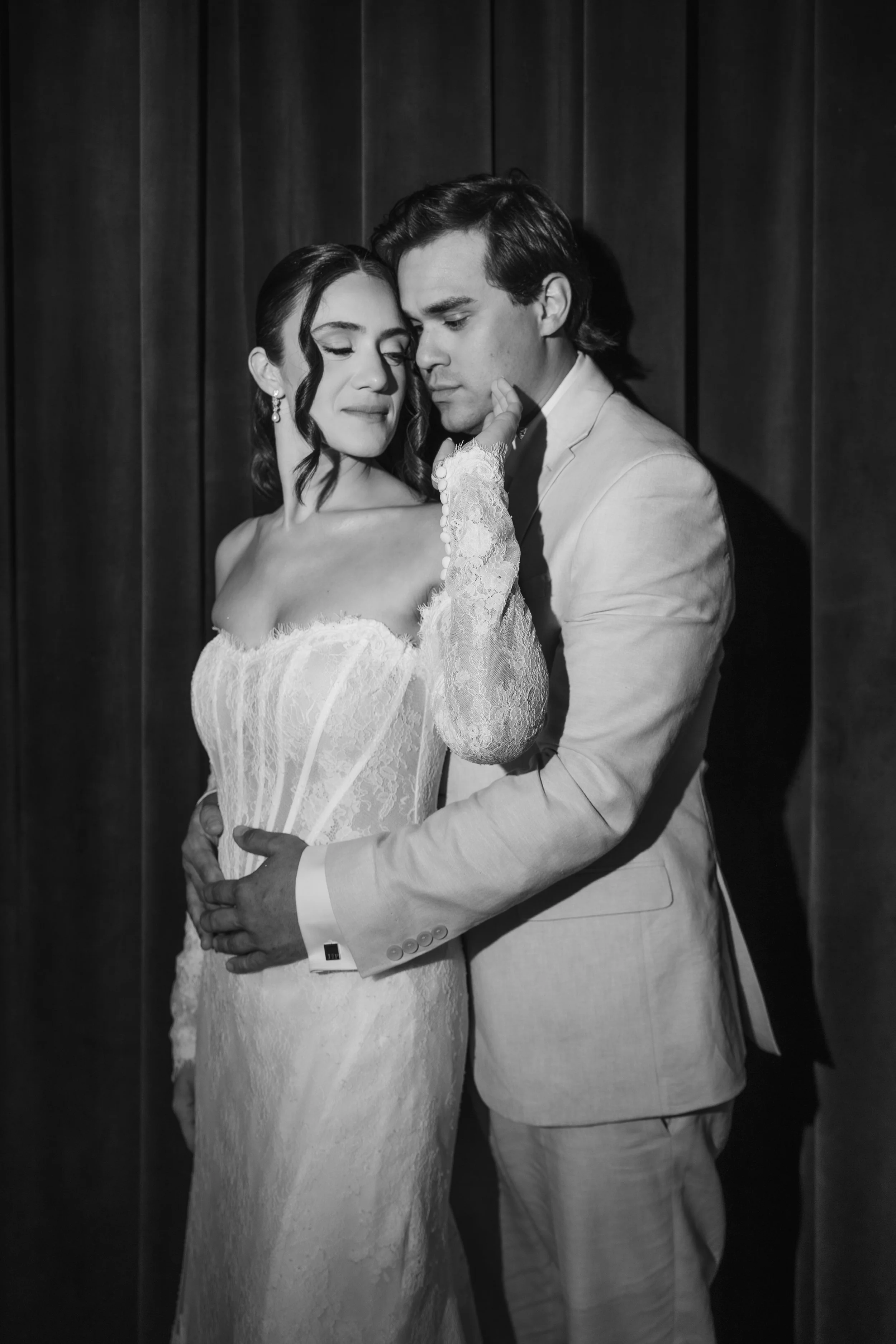 Rachel and Julian Wedding Previews-31.jpg