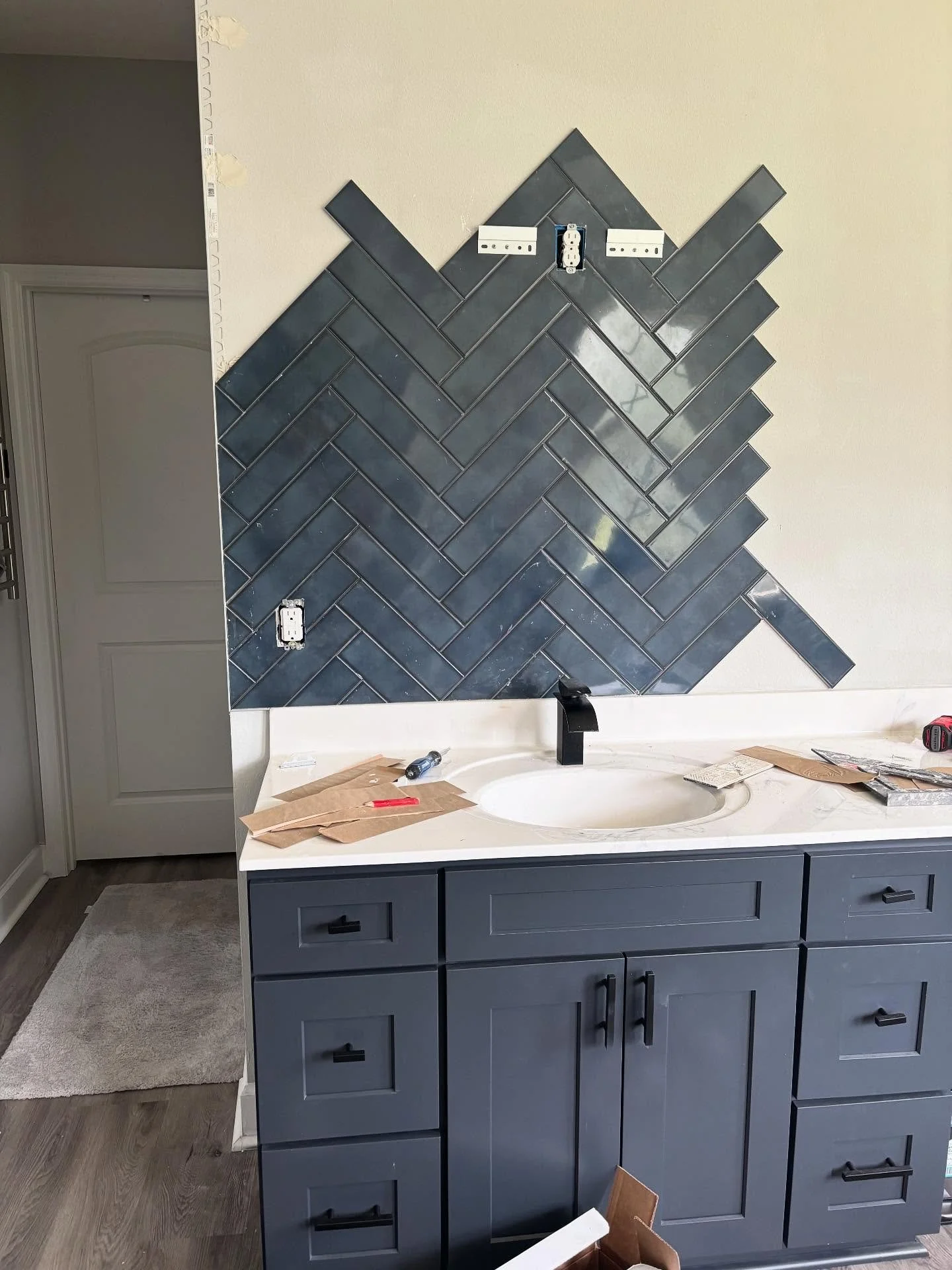 #tileinstallationflorida #tileinstallation #tiledesigns #bathroominspo #bathremodel #bathroomdesign #remodel #stjohnscounty #jacksonvilefl #staugustine