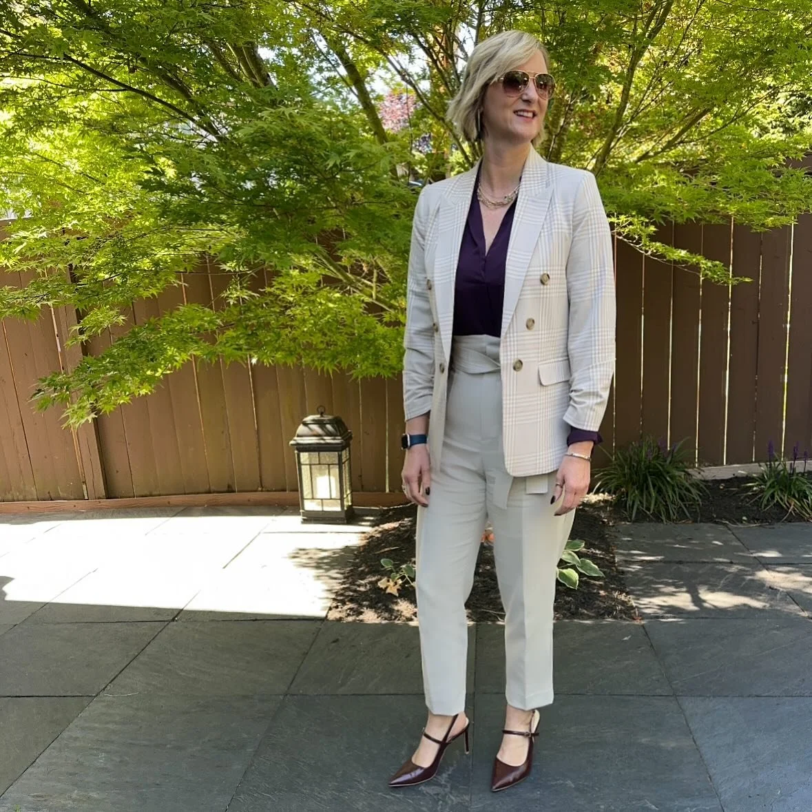 Plaid plans and burgundy things.

Creamy beiges &amp; a bold burgundy = autumn elegance, no pumpkin spice required.

Our stylist Pamela&rsquo;s proving that you don&rsquo;t need loud colors to make a statement, just play with rich shades and luxe lay