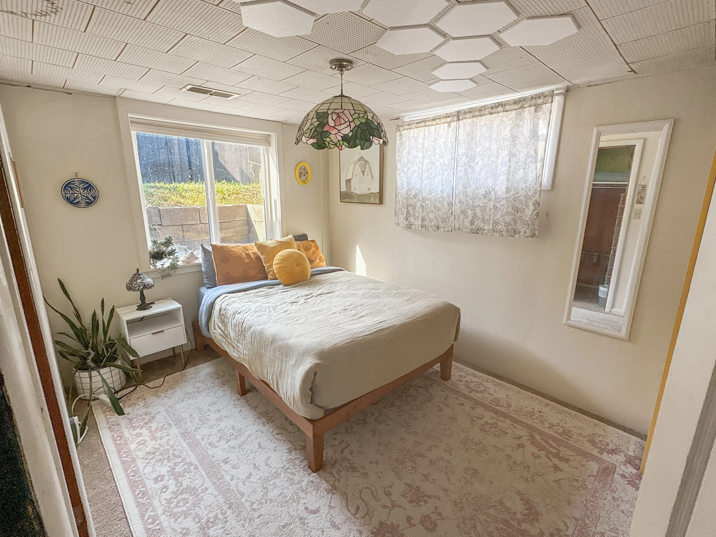 Downstairs Garden Room2.jpg