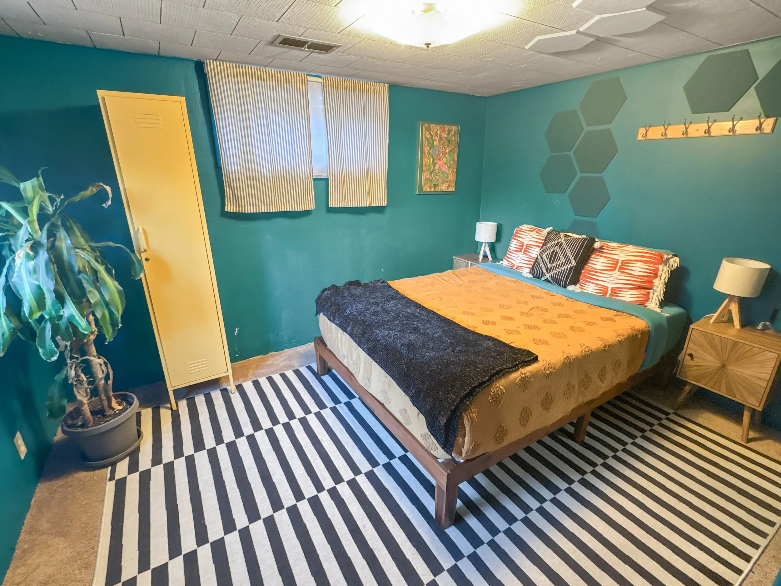 Downstairs Jungle Room #2.jpg