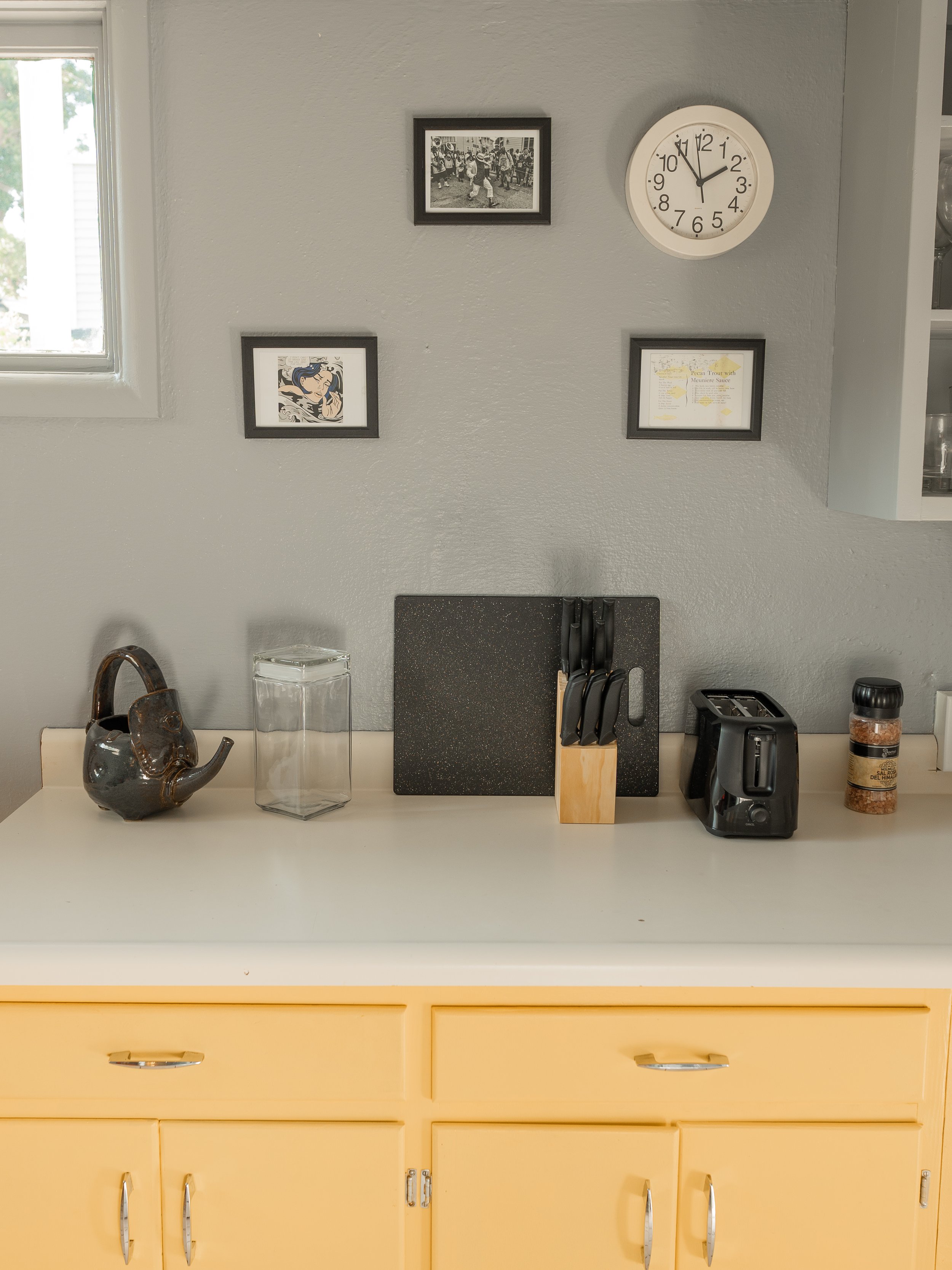 Downstairs Kitchen (1).jpg