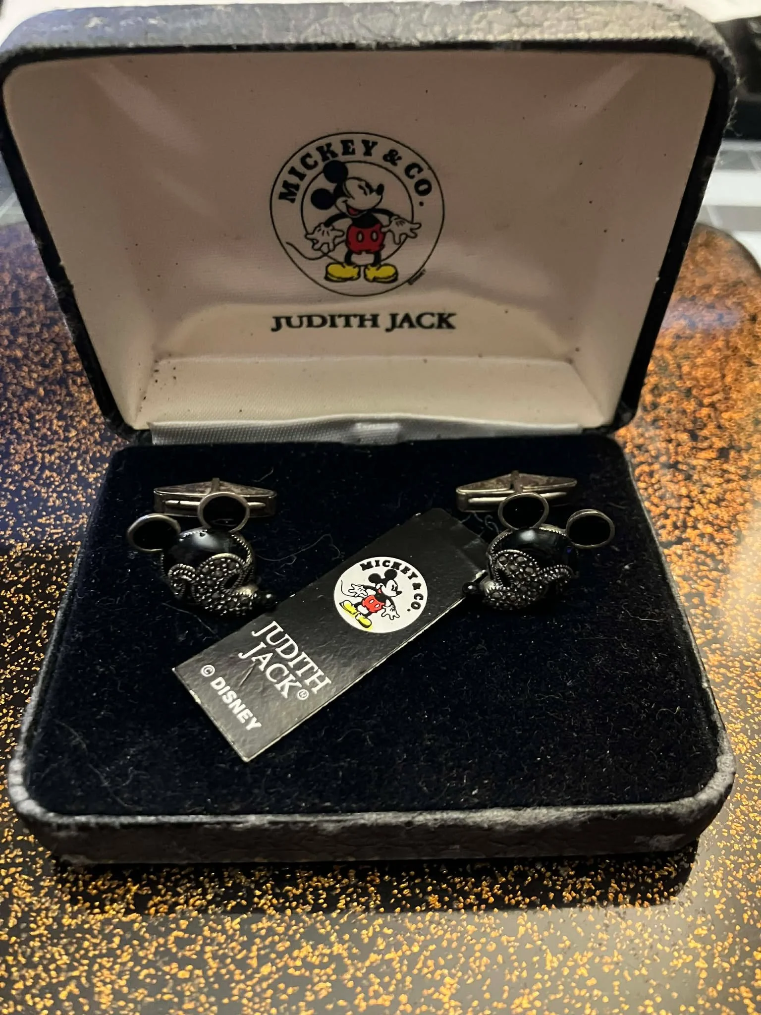 A Disney Fan's Greatest Treasure: The Friends Who Fuel the Magic