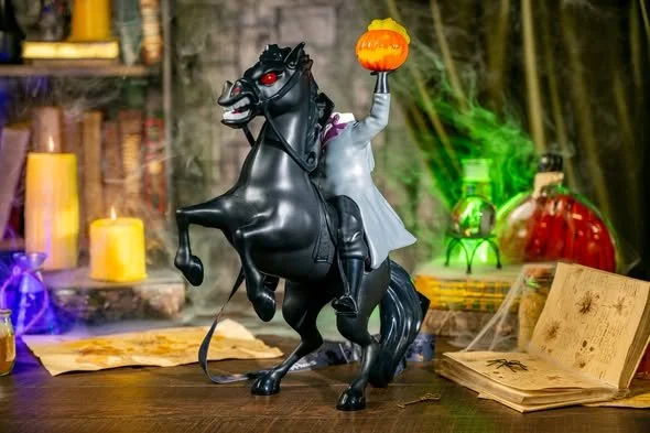 halloween headless horseman bucket.jpg