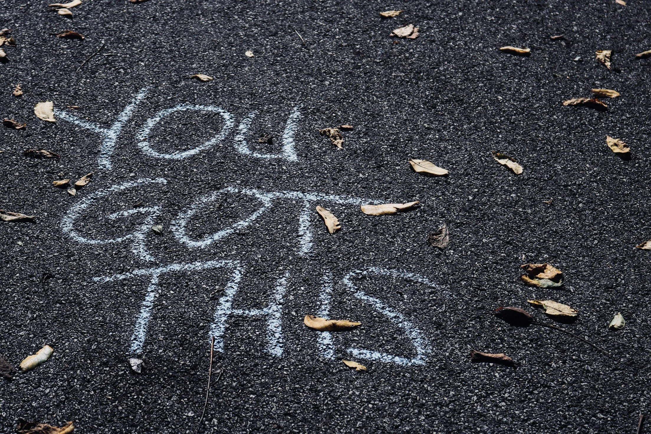 Hello, September! Try HaloRed’s Mood & Stress-Busting Therapy to Start Your Month with a Glow