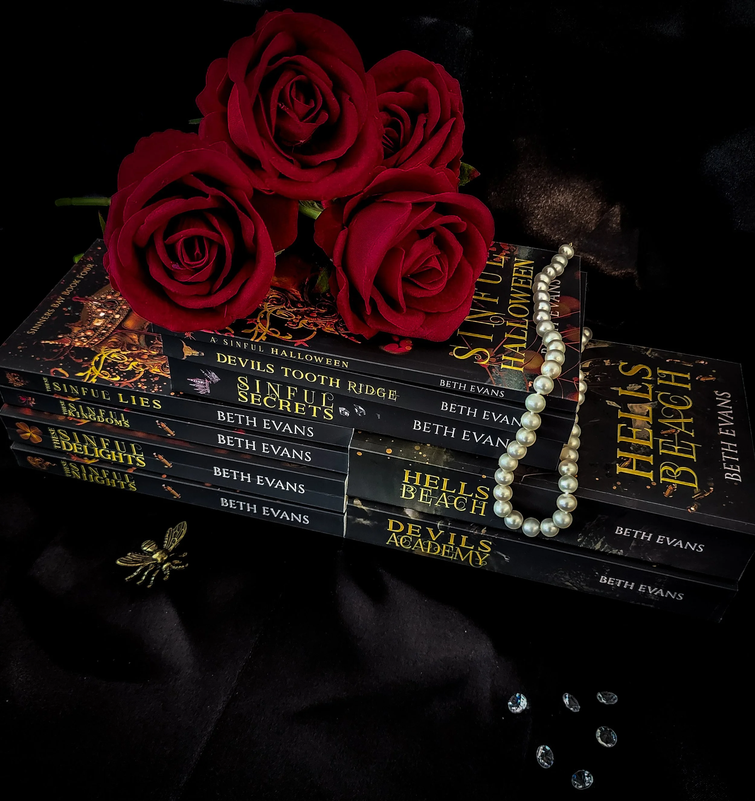 The Sinnersverse ~

Mafia, secret societies, cowboys, gangs, billionaires and motorcycle gangs all converge in the Sinnersverse