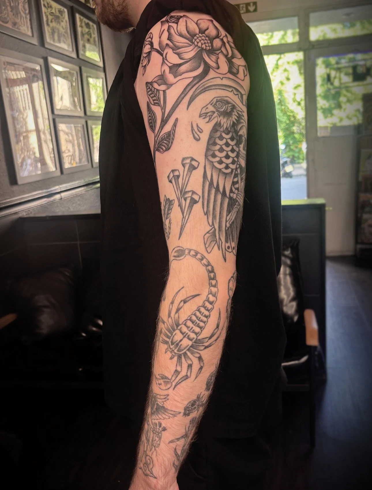 sleeve1.jpg